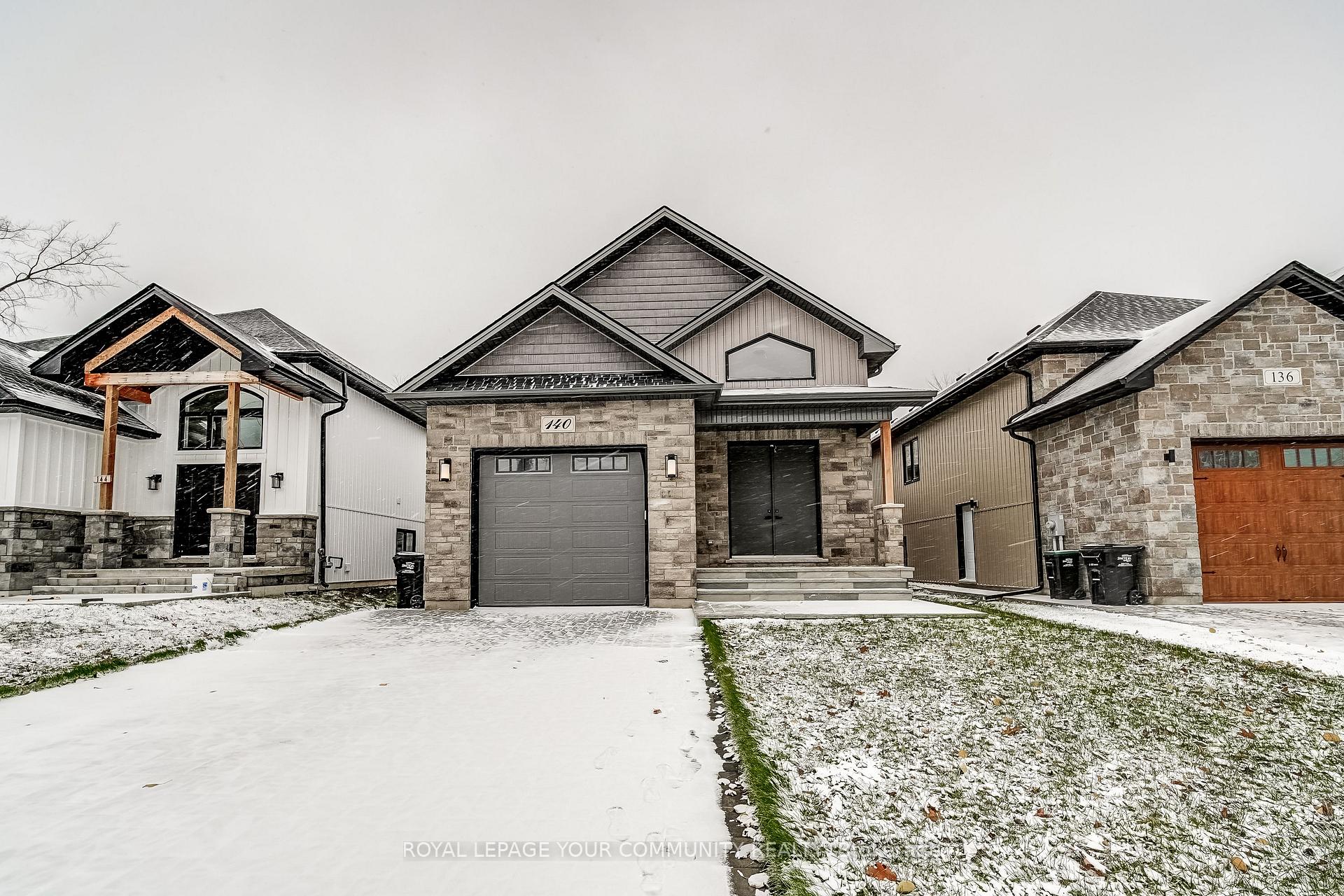 140 58TH Street S Wasaga Beach Ontario Canada Sale residential Rohani Ramdhine Royal LePage Your Community Realty, Brokerage