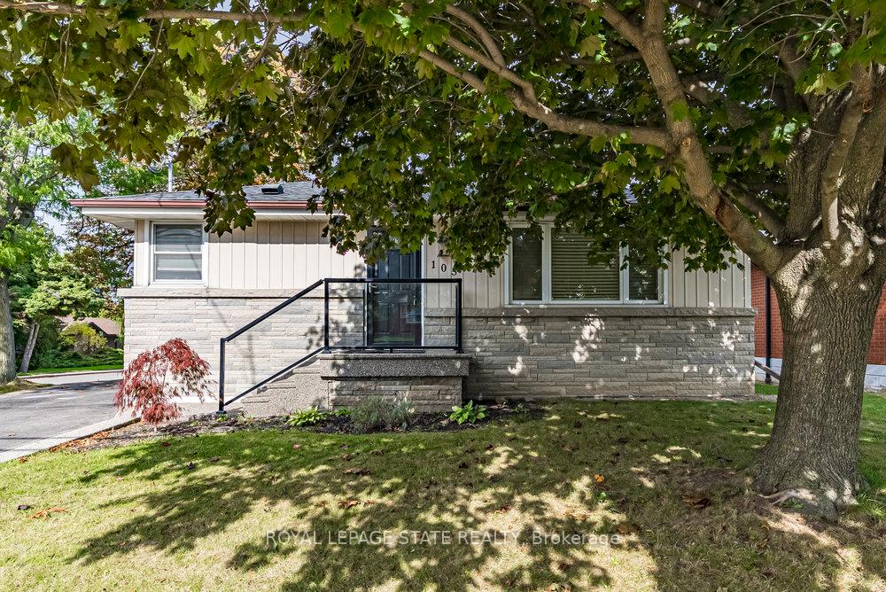 105 McElroy Road E Hamilton Ontario Canada Sale residential Waldi Niburski Sutton Group Innovative Realty Inc., Brokerage*