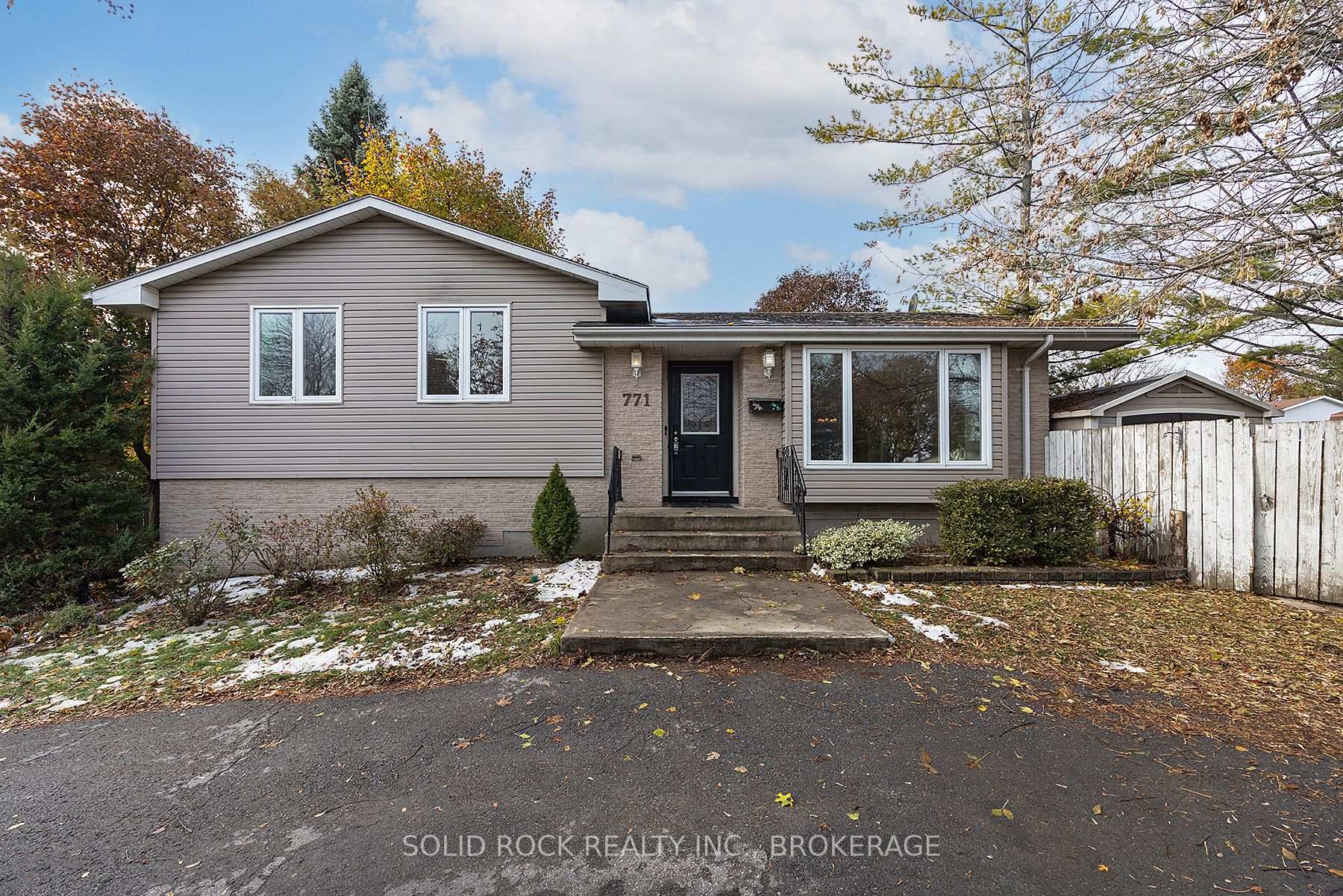 771 Old Colony Road Kingston Ontario Canada Sale residential Mark Pruefer SUTTON GROUP-MASTERS REALTY INC., BROKERAGE*