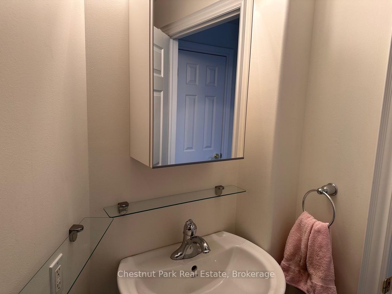 2 Bedroom Apartment/Flat's Image 5