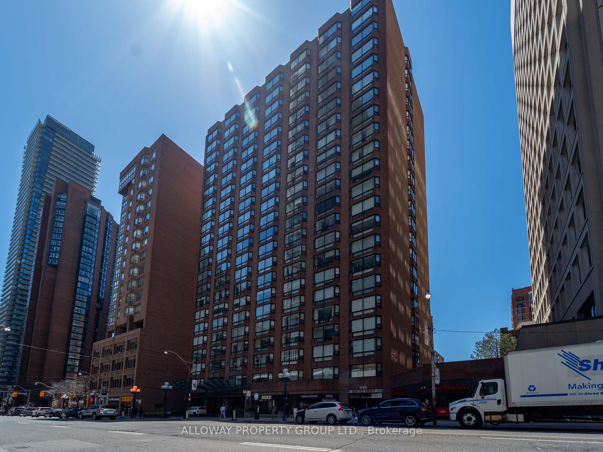 Pkg 54A - 1166 Bay Street Toronto Ontario Canada Rent residential Raman Dua ROYAL LEPAGE FLOWER CITY REALTY