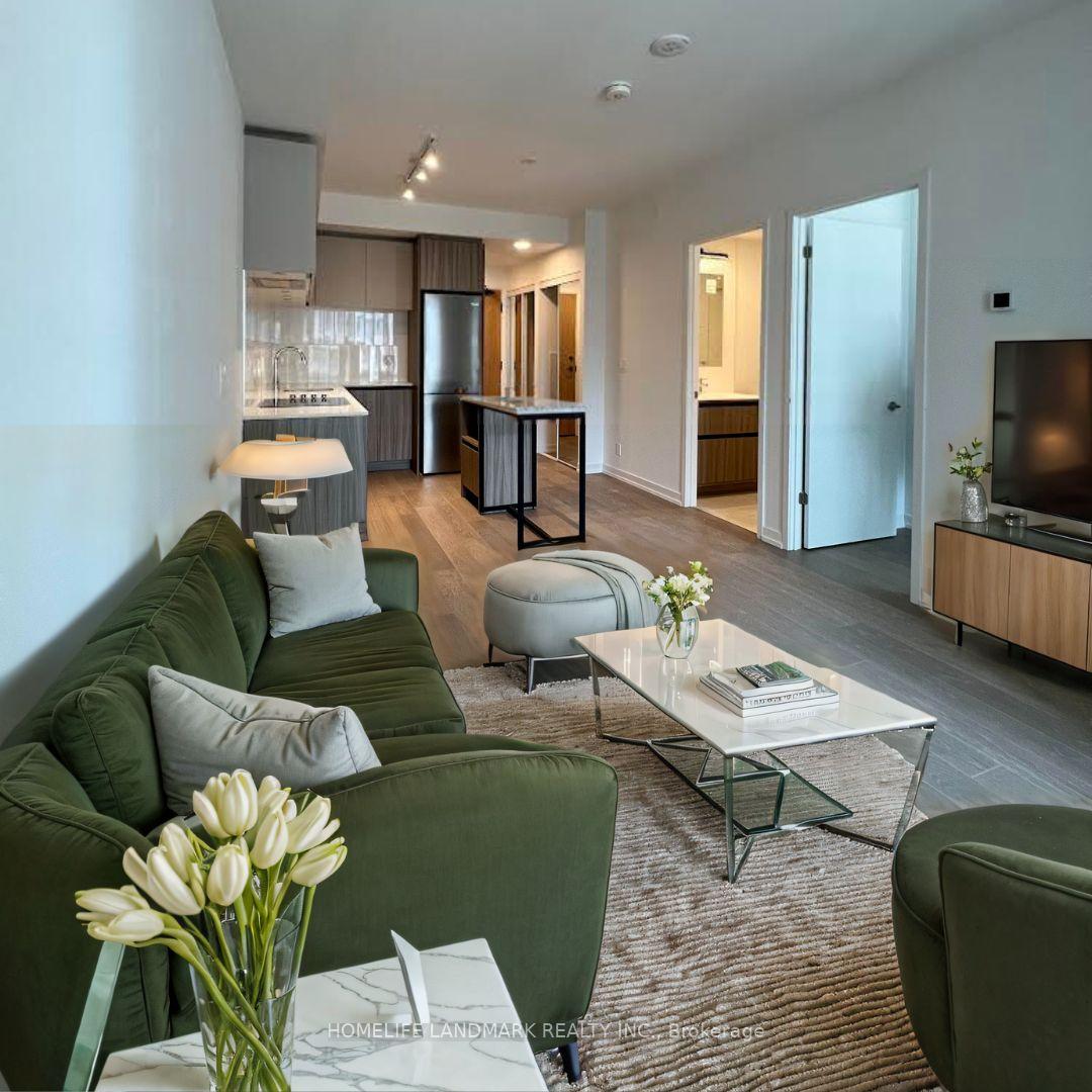 435 - 8 Beverley Glen Boulevard Vaughan Ontario Canada Sale residential Anil Balakrishnan RE/MAX Realty Services Inc., Brokerage*