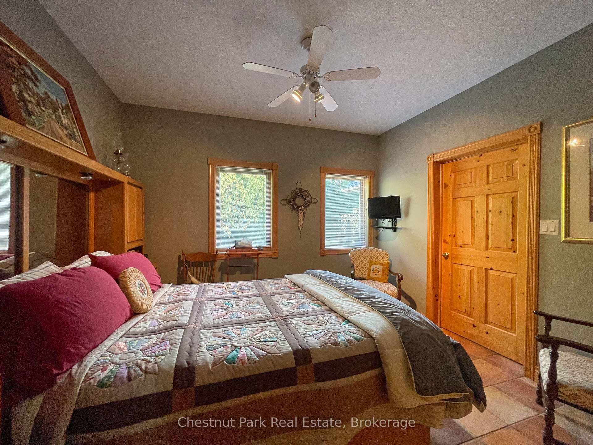 4 Bedroom Single Family Home/House's Image 12