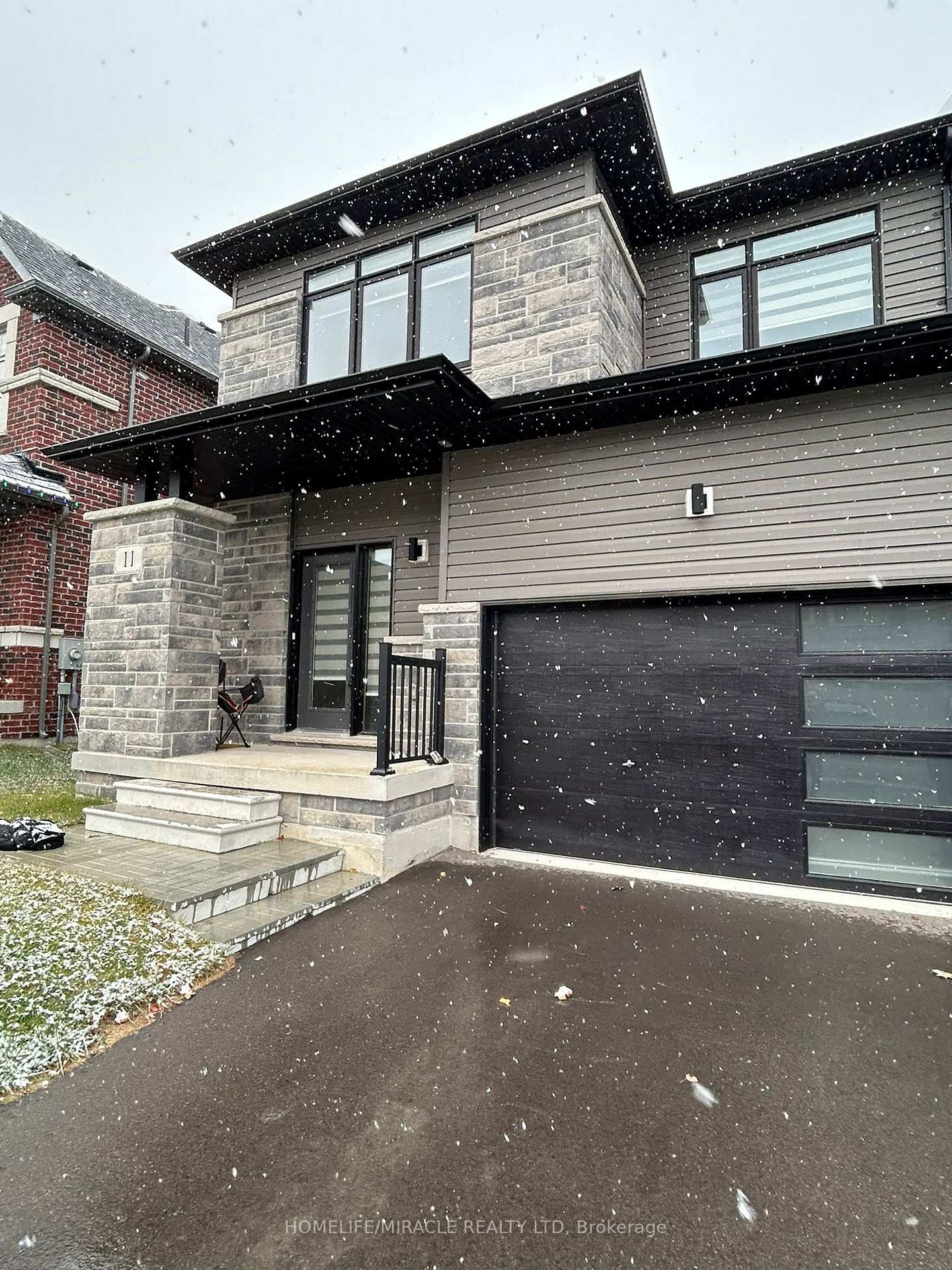 11 Federica Crescent W Wasaga Beach Ontario Canada Rent residential Gurshinder Singh Johal HomeLife/Miracle Realty Ltd, Brokerage *