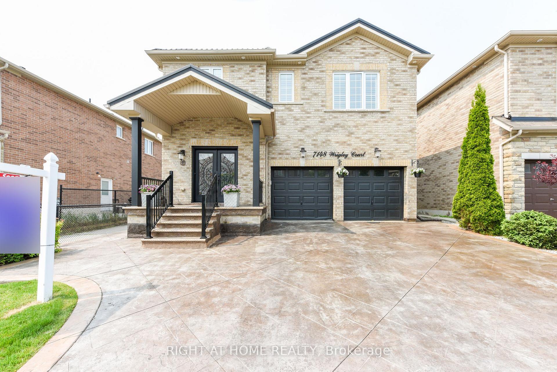 7148 Wrigley Court Mississauga Ontario Canada Sale residential Eva Maria Labedzki Right at Home Realty, Brokerage*