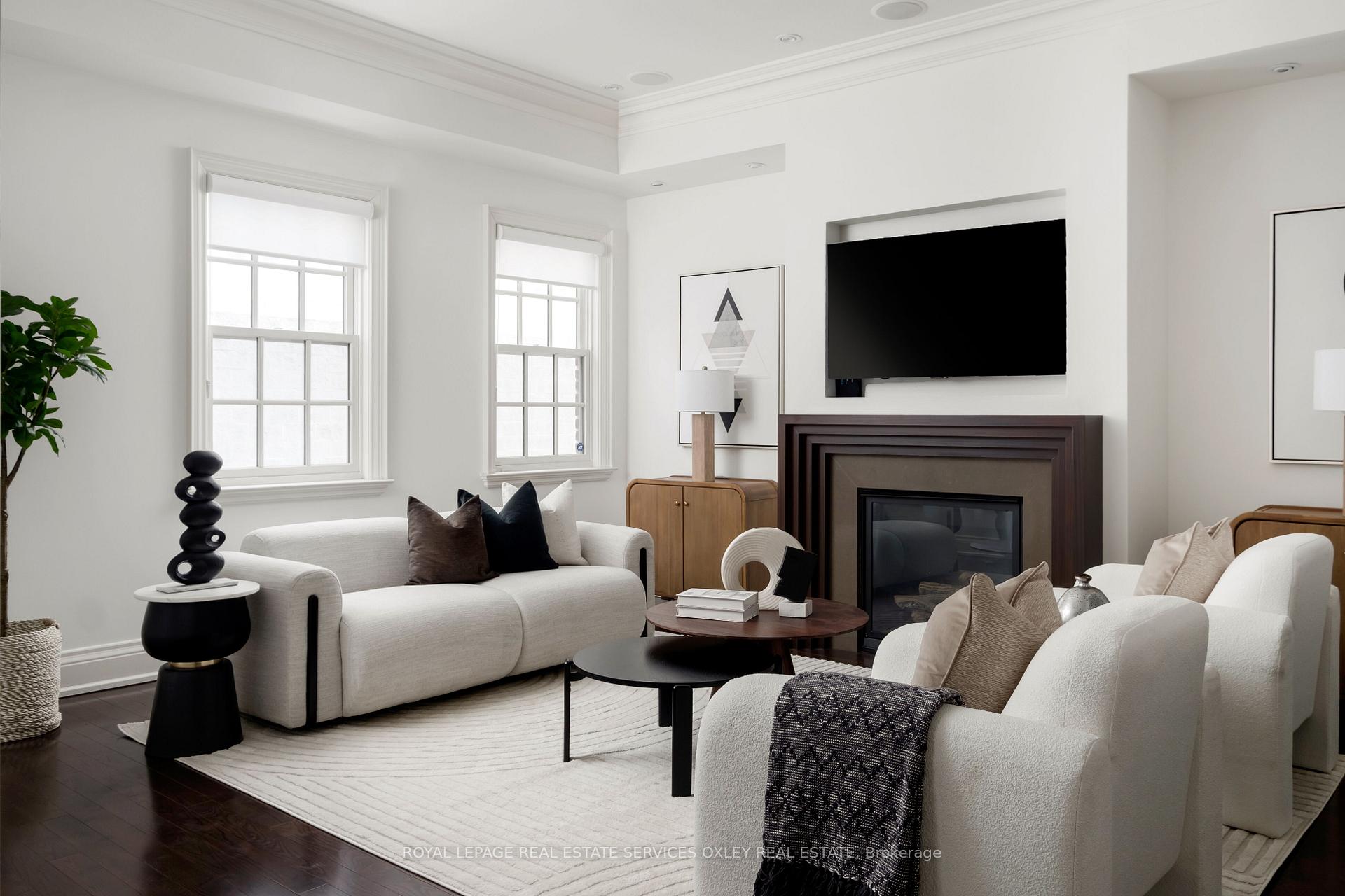 Th D - 22 Birch Avenue Toronto Ontario Canada Sale residential Max Seal iCloud Realty Ltd. 