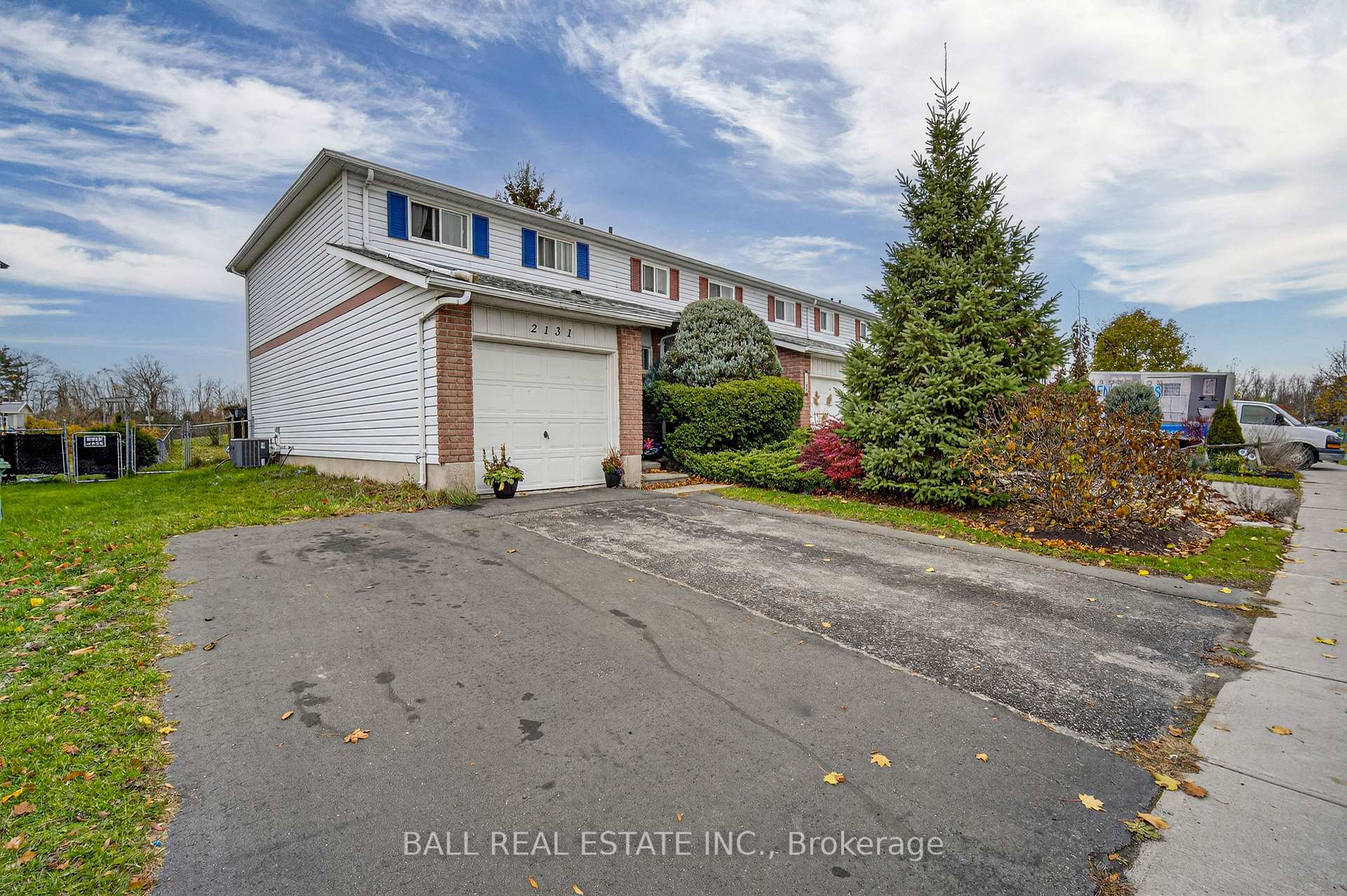 2131 Walker Avenue Peterborough Ontario Canada Sale residential   HomeLife Preferred Realty Inc., Brokerage*