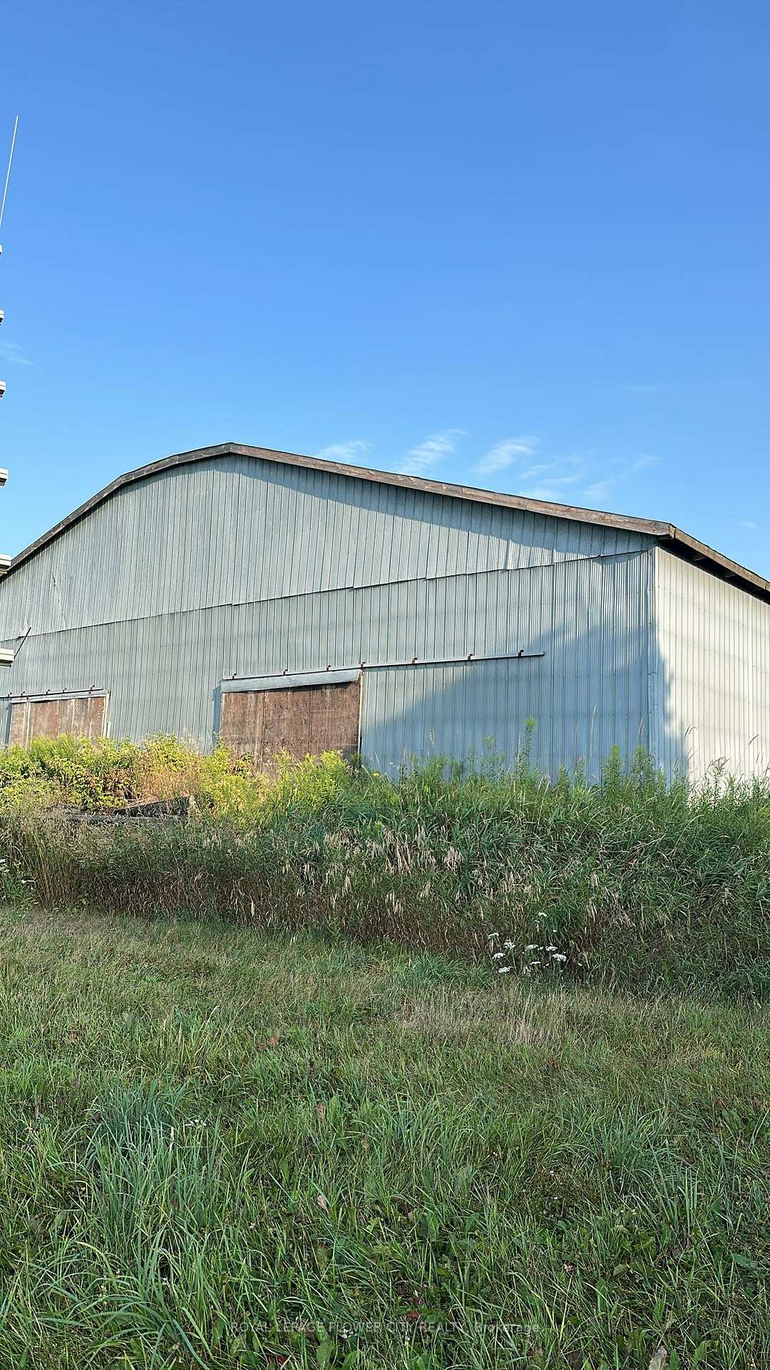 Shed 2 - 7076 5th side Road N Innisfil Ontario Canada Lease commercial Bobby Dhillon Royal LePage Flower City Realty, Brokerage *