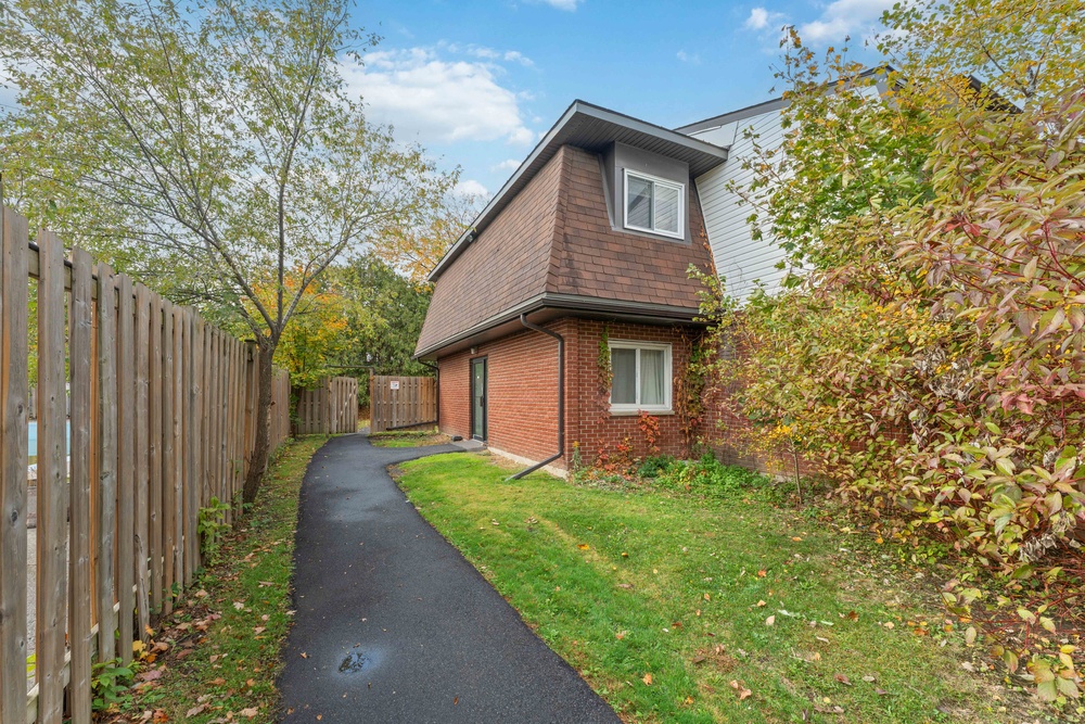 11K - 2080 Ogilvie  Rd  Ottawa Ontario Canada Sale residential   Chowdhury Real Estate