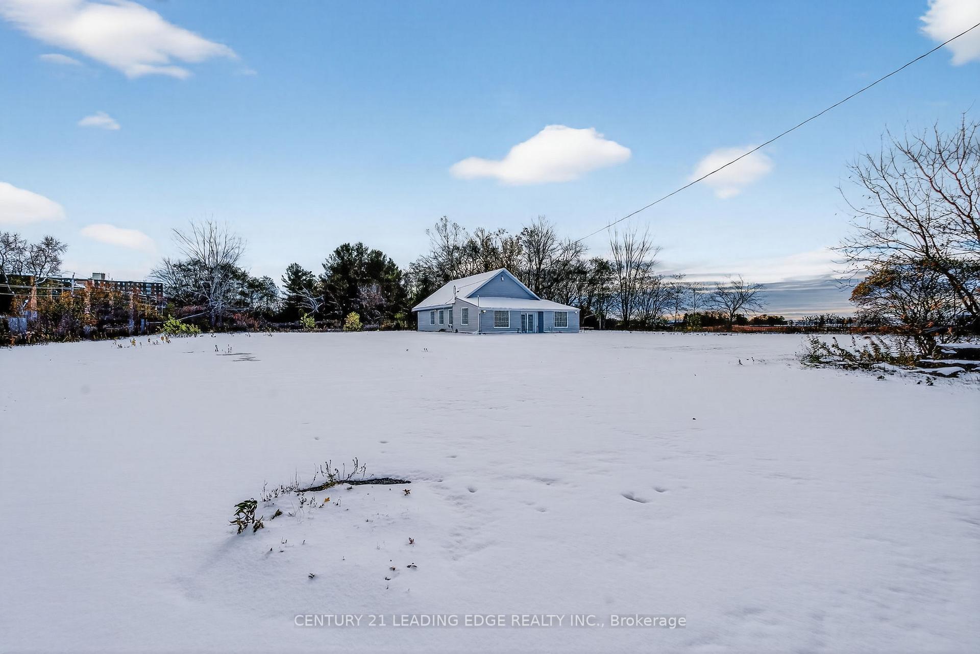 556 Bath Road Kingston Ontario Canada Lease commercial Team Tallen Royal LePage Proalliance Realty, Brokerage