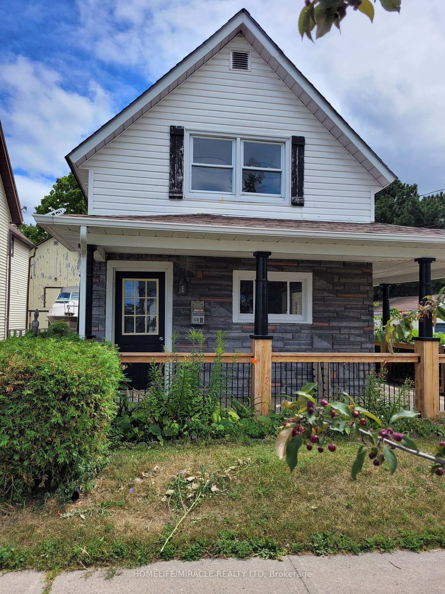 15 Francis Street Quinte West Ontario Canada Sale residential   HomeLife/Miracle Realty Ltd., Brokerage*