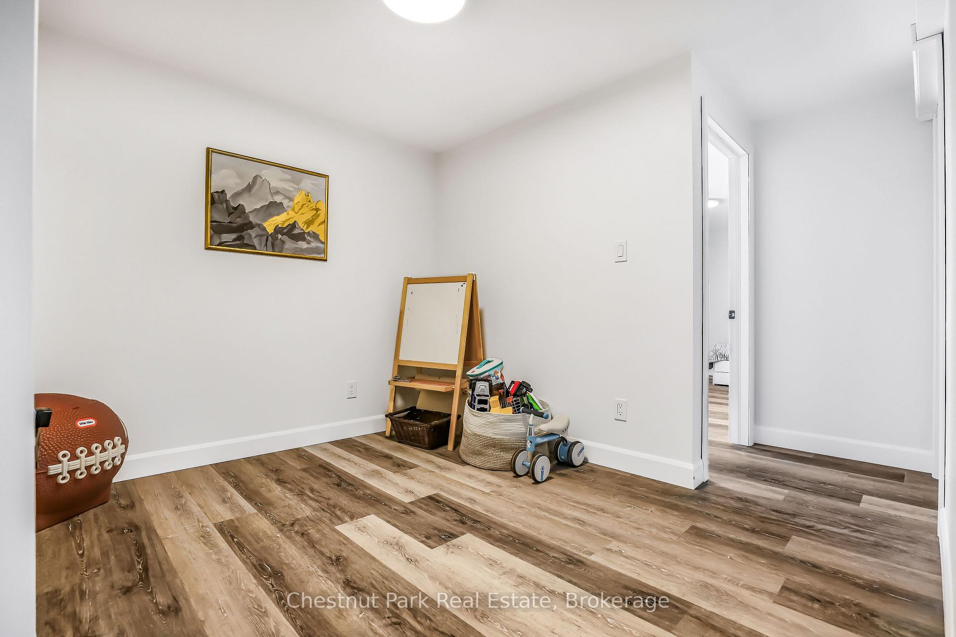 4 Bedroom Single Family Home/House's Image 39