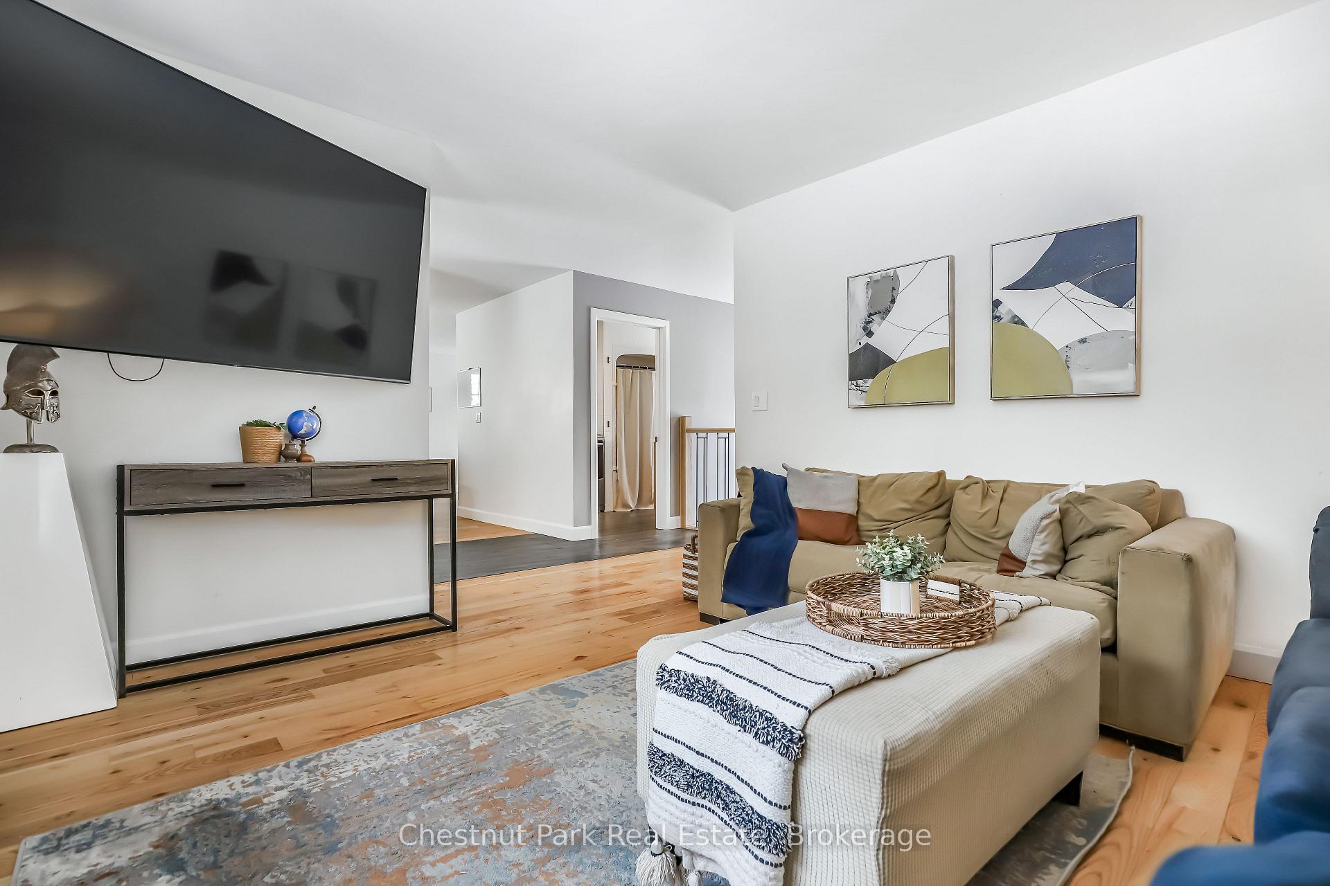 4 Bedroom Single Family Home/House's Image 19