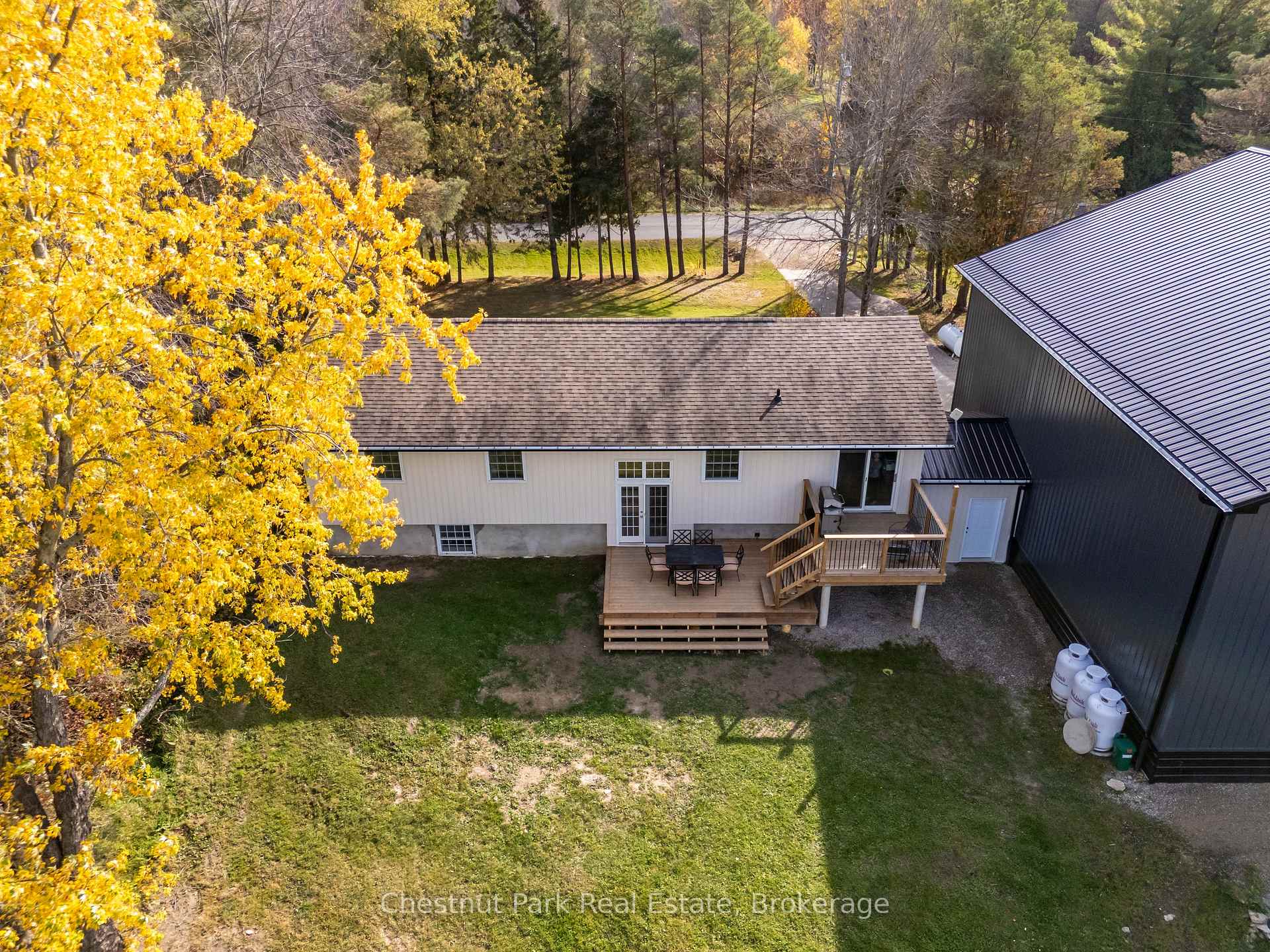 4 Bedroom Single Family Home/House's Image 6