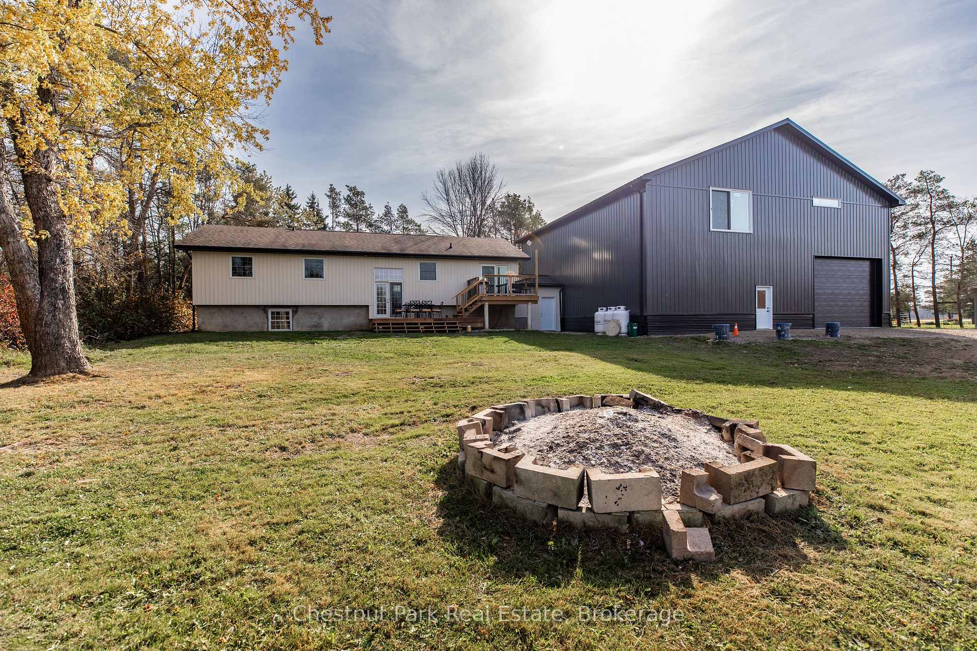 4 Bedroom Single Family Home/House's Image 4