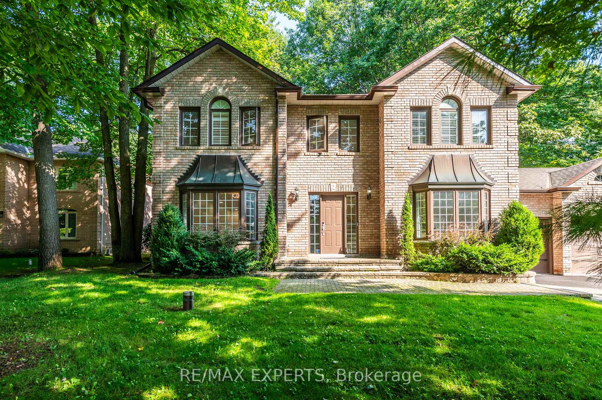 14 Alana Drive Springwater Ontario Canada Sale residential ALINA SPEKTOR Re/Max Experts  