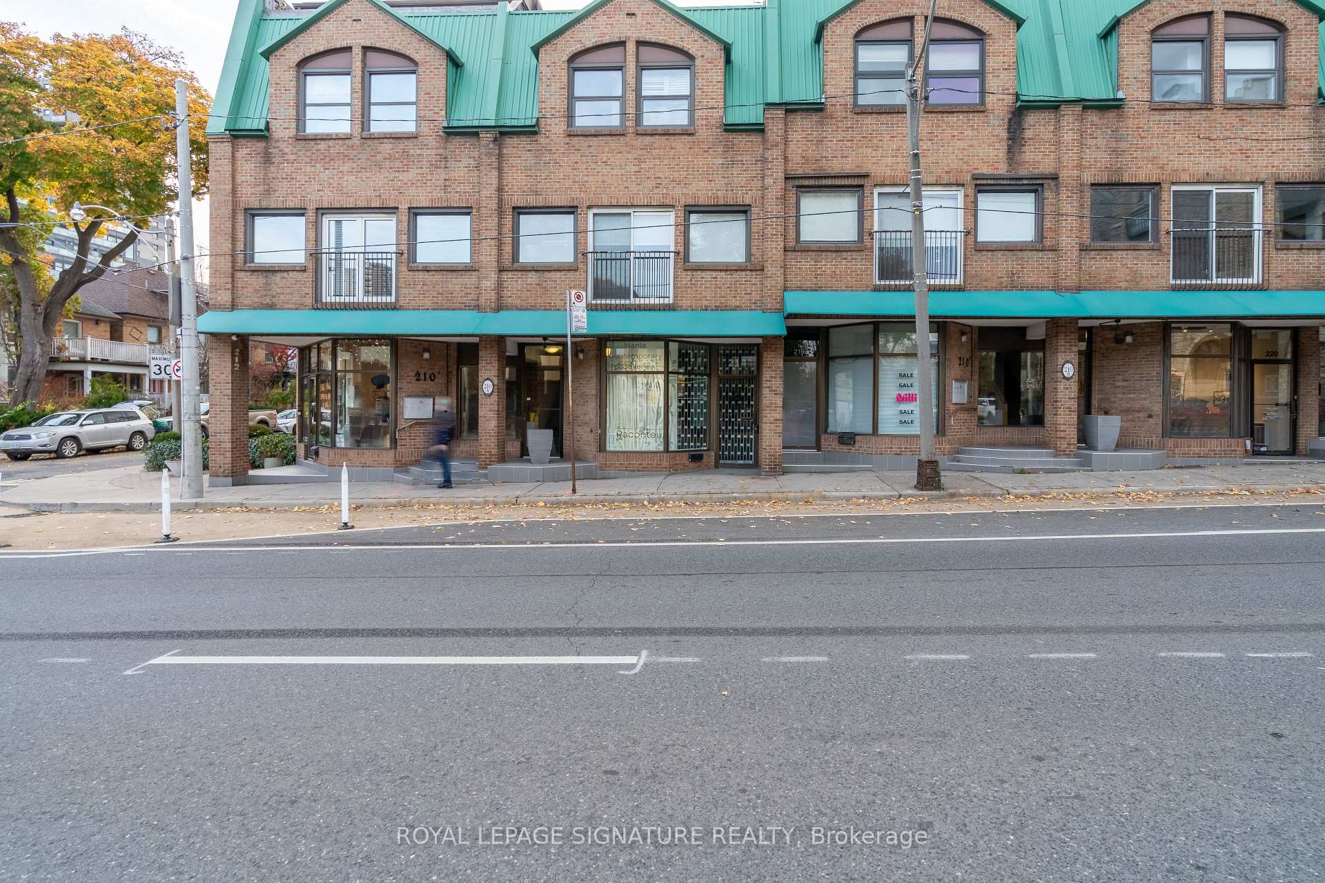 2 - 214 Avenue Road Toronto Ontario Canada Sale commercial ARI ARMANI Royal LePage Signature Realty, Brokerage*