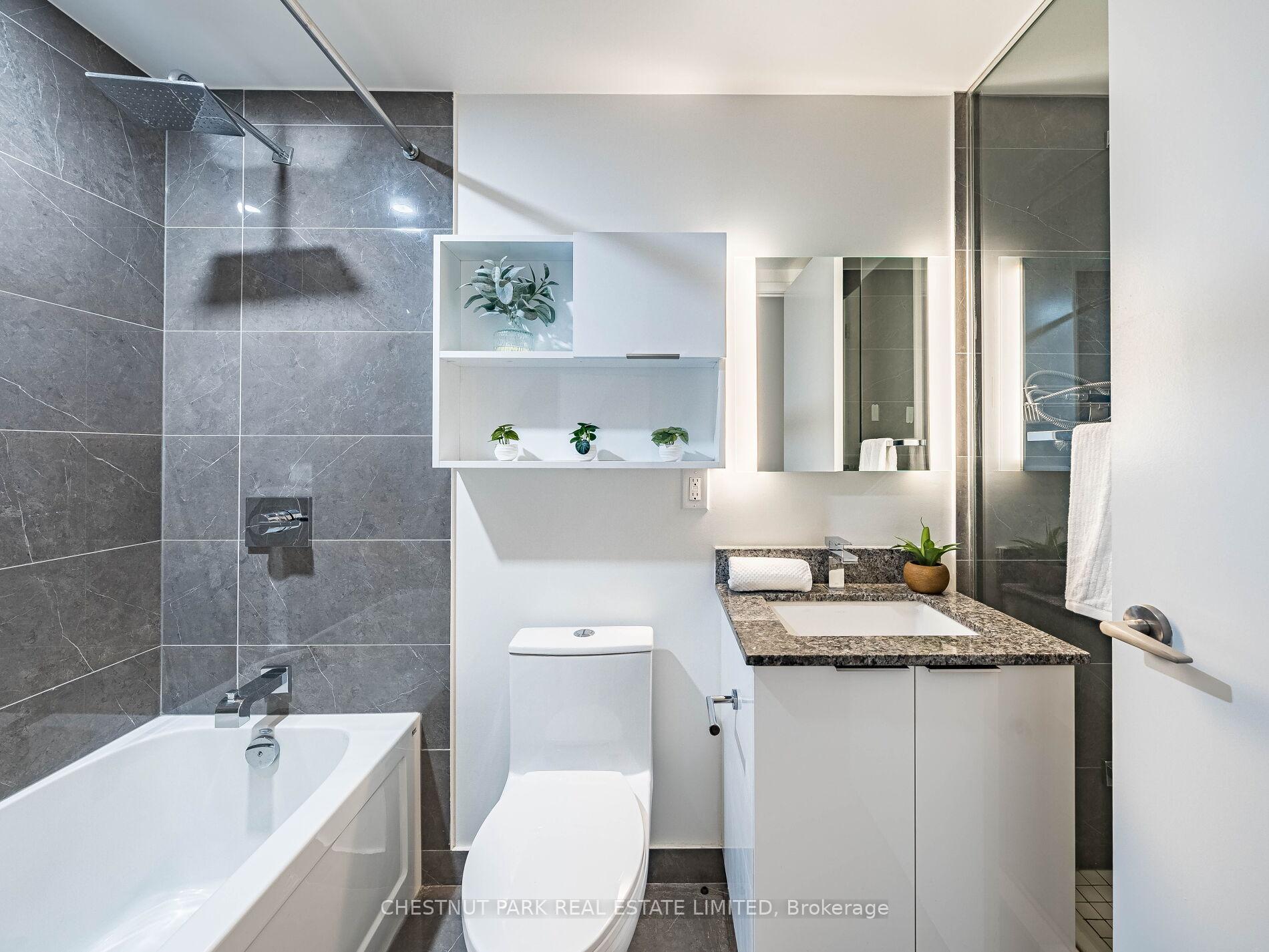 3 Bedroom Apartment/Flat's Image 31