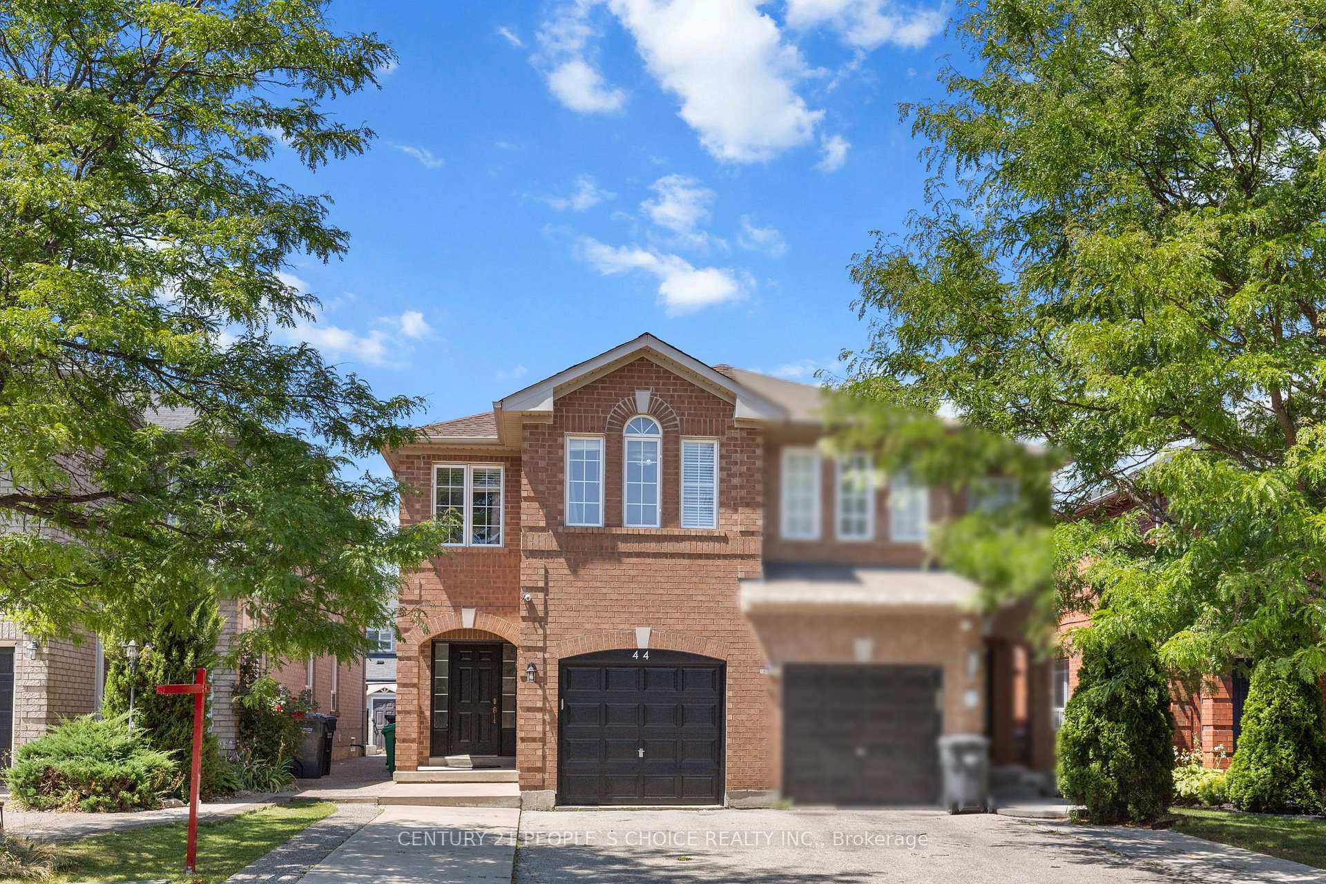 44 Roadmaster Lane Brampton Ontario Canada Sold residential Jagjeet Kaur Century 21 Peoples Choice Realty Inc., Brokerage *