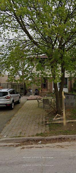 71 Daphne Crescent Barrie Ontario Canada Sale residential Samit Nagpaul Re/Max Experts  