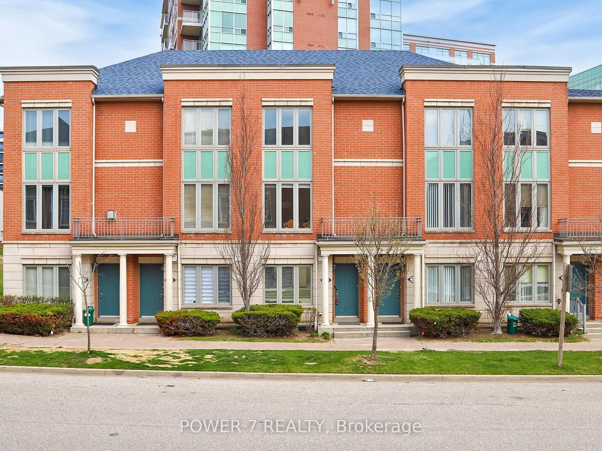 26 Suncrest Boulevard Markham Ontario Canada Sale residential   POWER 7 REALTY