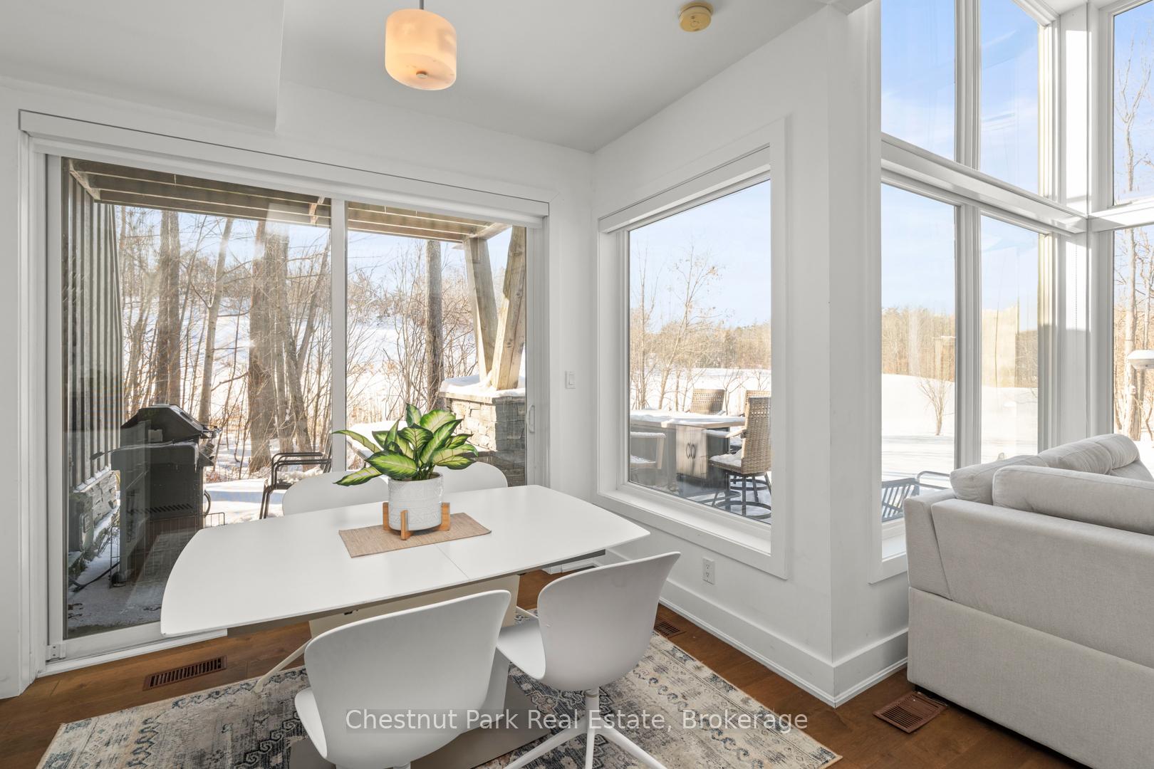 2 Bedroom Villa/Townhouse's Image 11