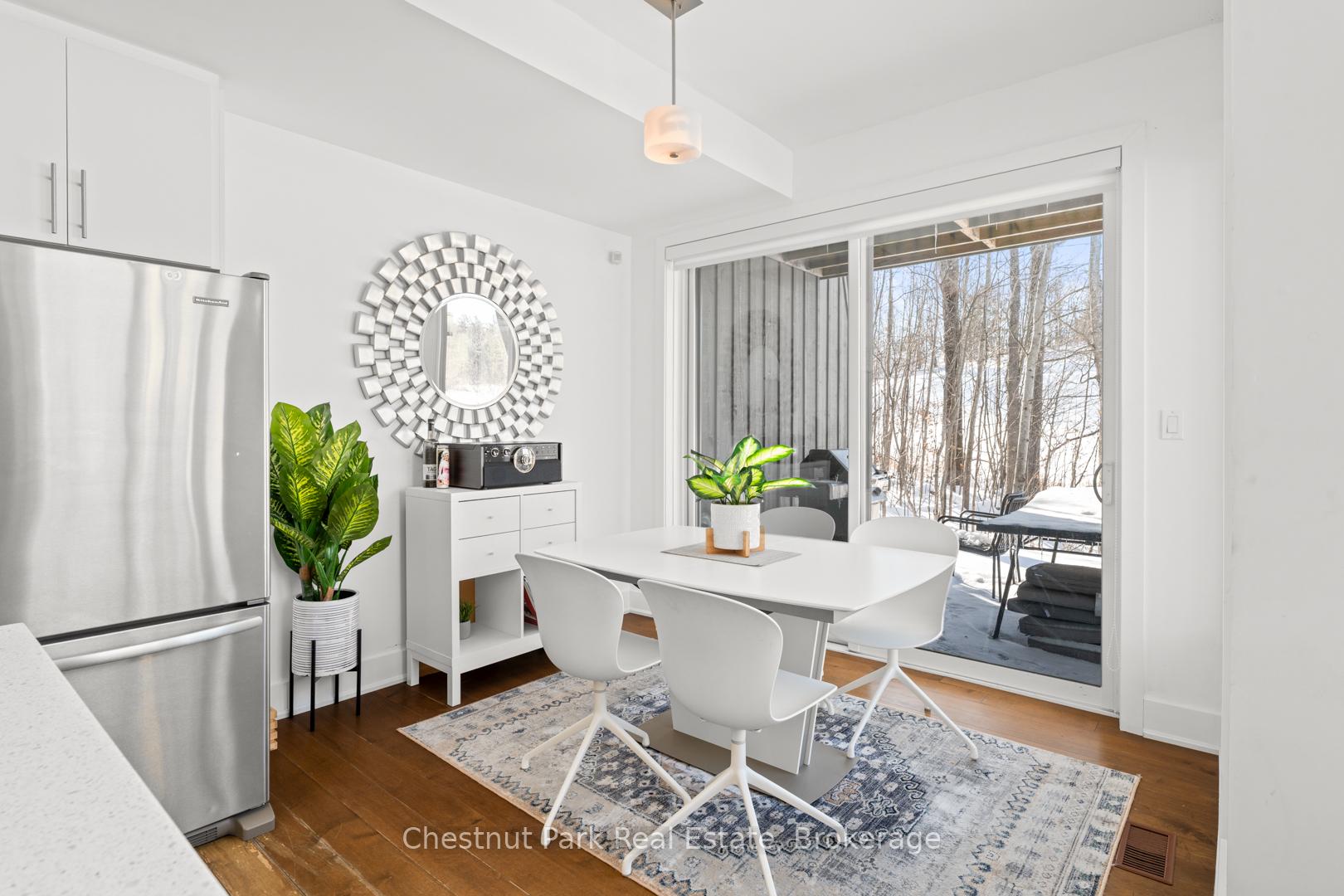 2 Bedroom Villa/Townhouse's Image 7