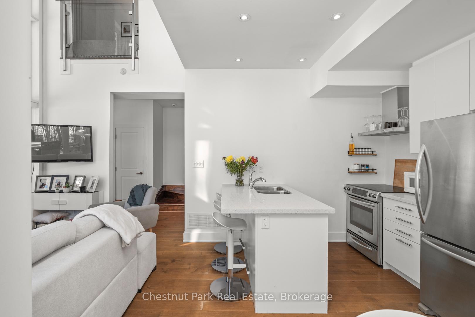 2 Bedroom Villa/Townhouse's Image 8