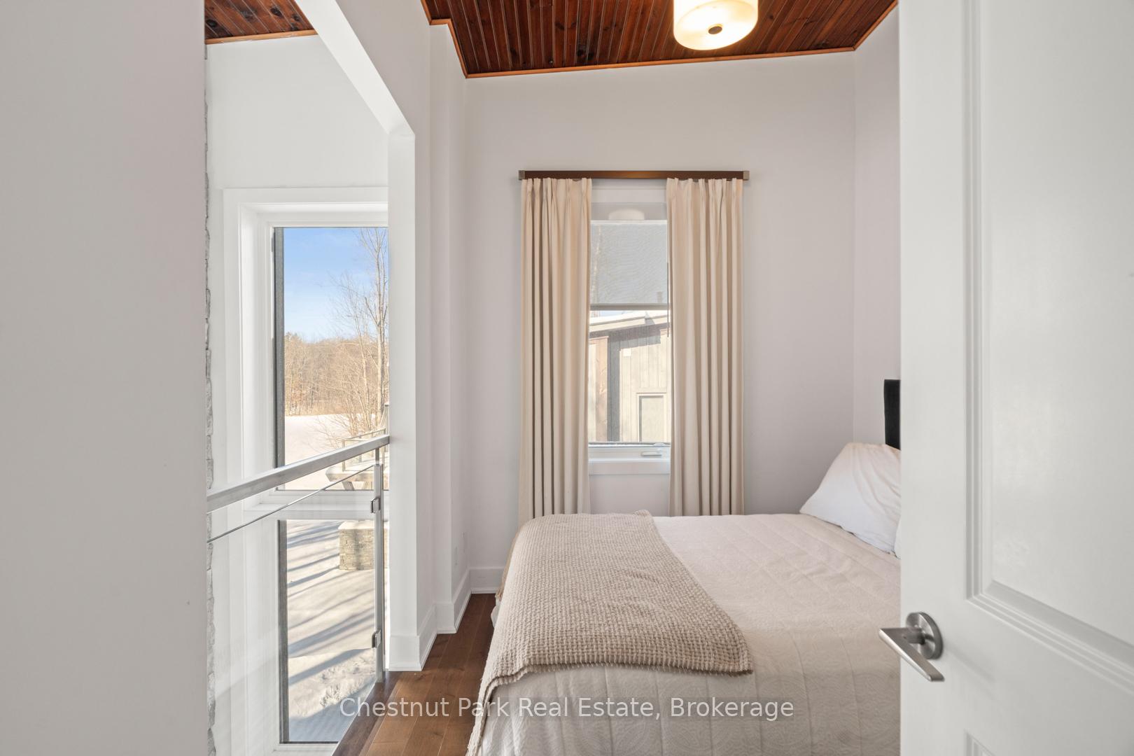 2 Bedroom Villa/Townhouse's Image 23