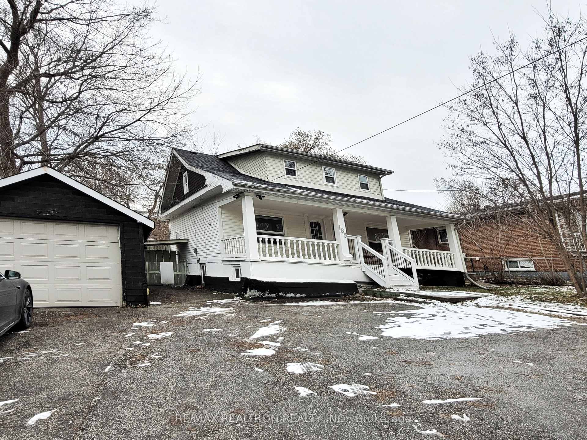 185 Steeles Avenue E Toronto Ontario Canada Sale residential Hooman Bandarchi RE/MAX Realtron Realty Inc., Brokerage*