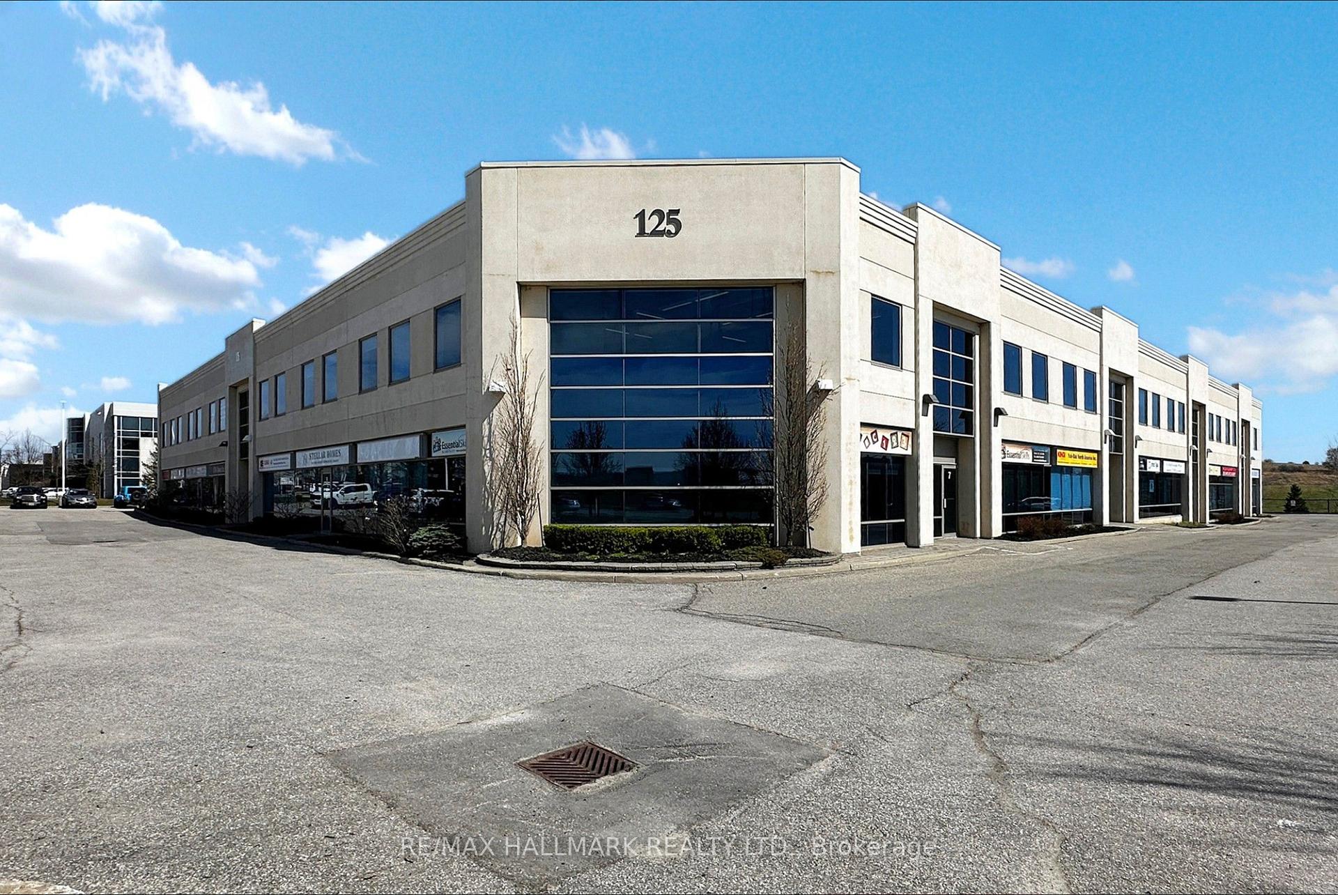 16 - 125 Don Hillock Drive Aurora Ontario Canada Sale commercial SARMAD IFTIKHAR iCloud Realty Ltd. 