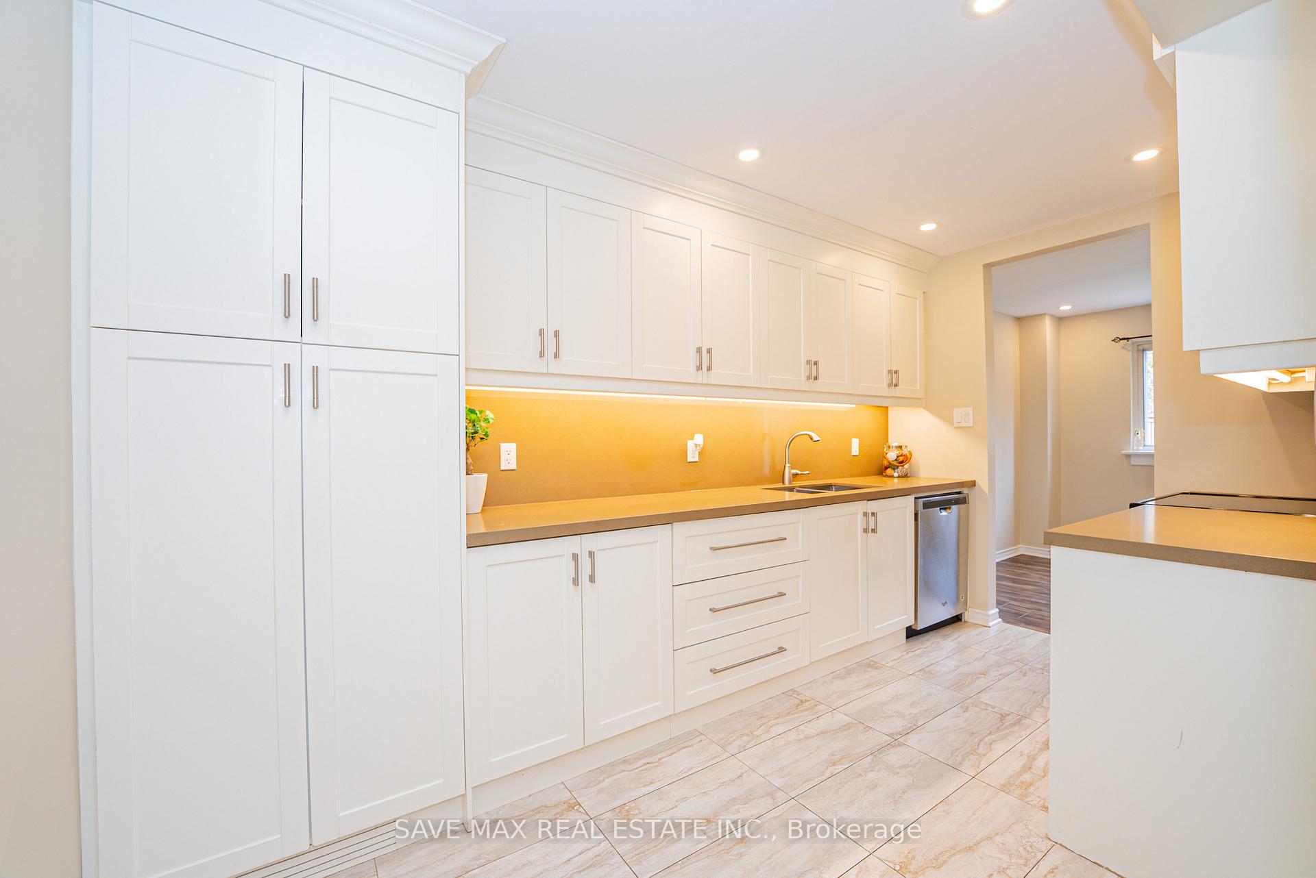 29 - 2301 Derry Road W Mississauga Ontario Canada Sold residential   Save Max Real Estate Inc., Brokerage *