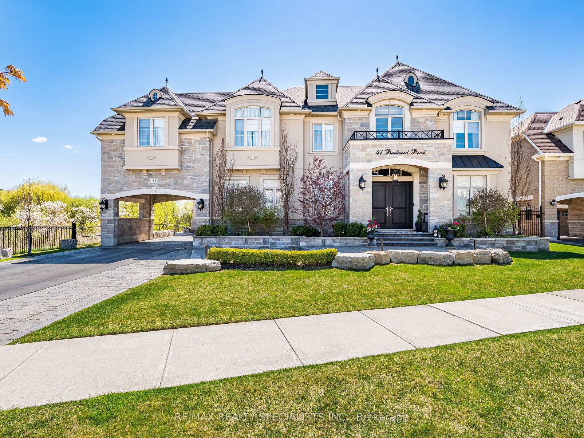 41 Burlwood Road Brampton Ontario Canada Sold residential Sam Sandhu RE/MAX Realty Specialists Inc., Brokerage*