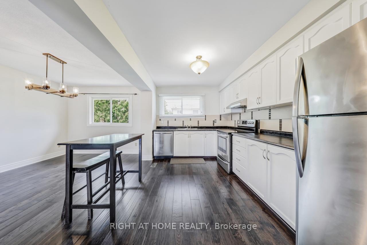 9 - 9 Ashton Crescent Brampton Ontario Canada Sale residential Orlando Rodriguez Right at Home Realty, Brokerage*