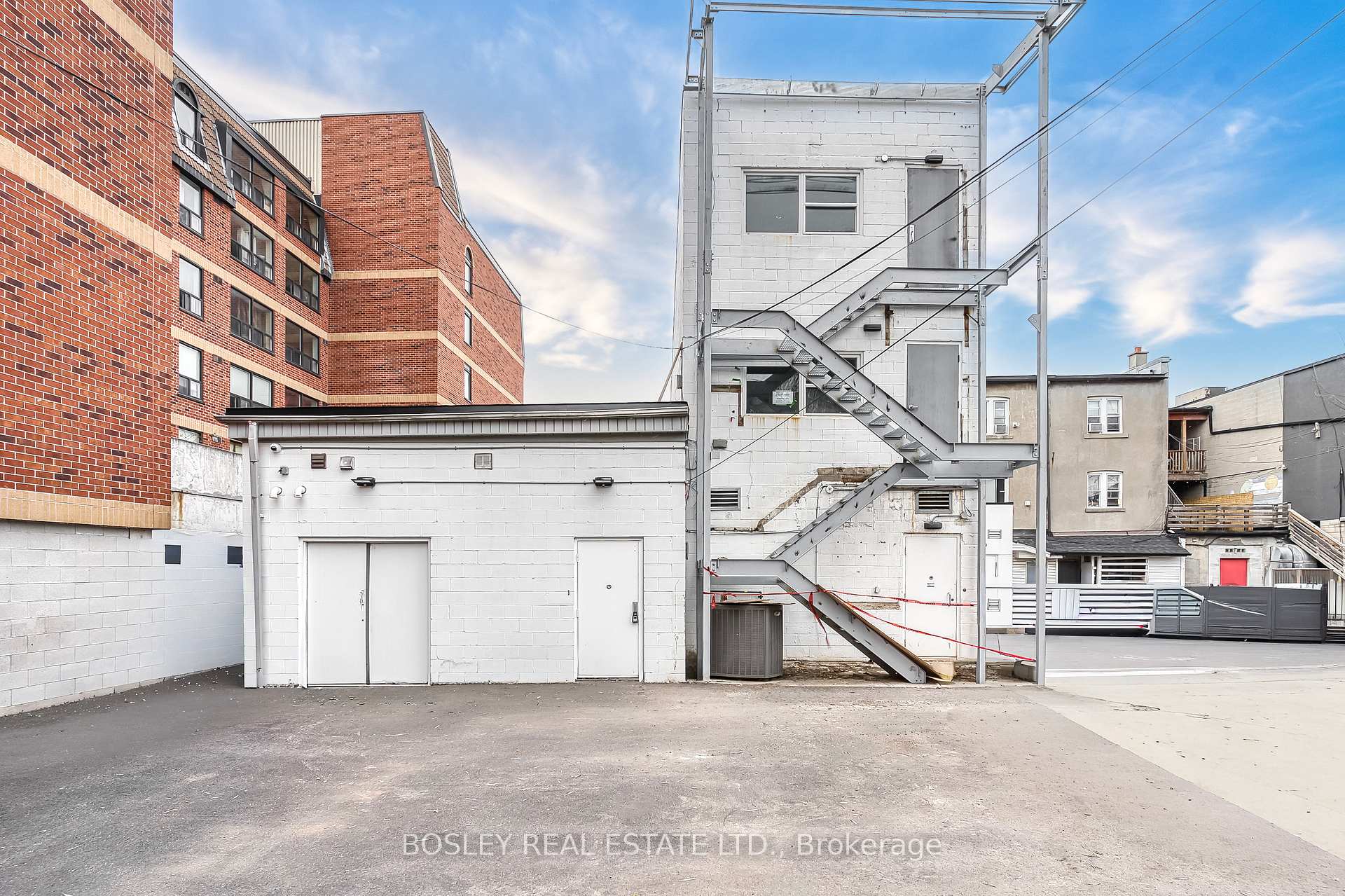Basement - 2579 Yonge Street Toronto Ontario Canada Lease commercial Mary Kapches Bosley Real Estate, Brokerage *