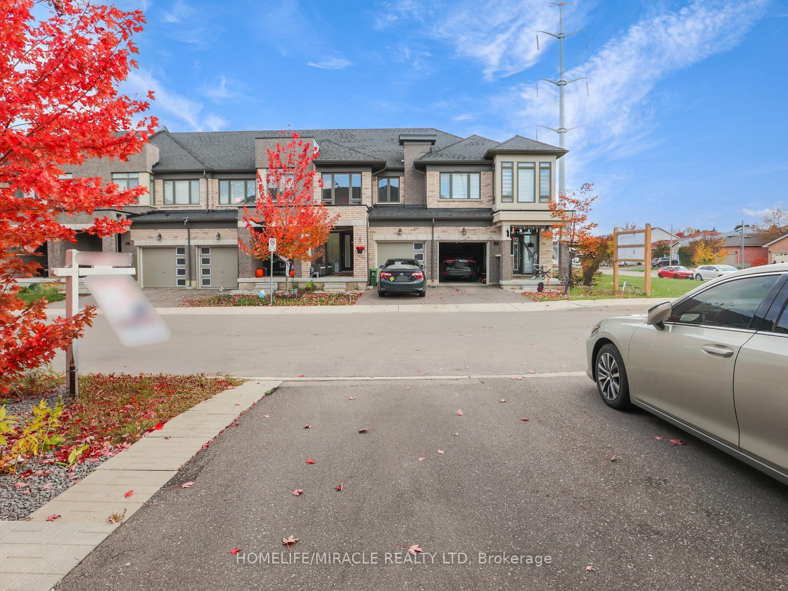 100 - 166 Deerpath Drive Guelph Ontario Canada Sold residential Navdeep Gill HomeLife/Miracle Realty Ltd, Brokerage *