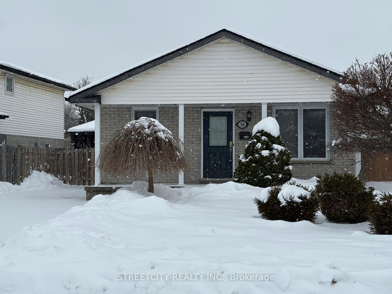 34 Glenroy Road London South Ontario Canada Rent residential   STREETCITY REALTY INC., BROKERAGE*