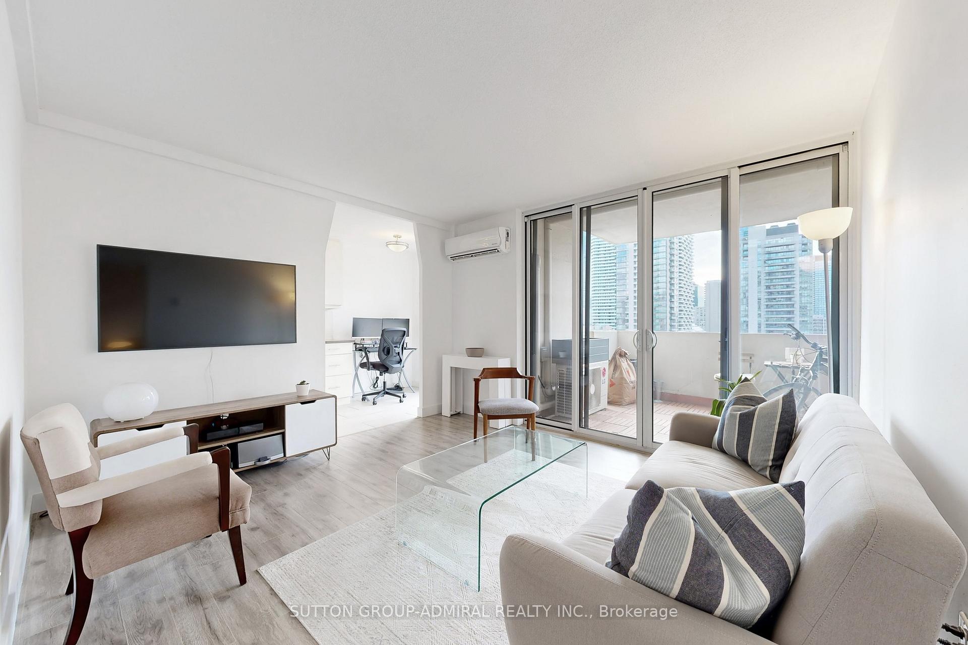 1509 - 40 Homewood Avenue Toronto Ontario Canada Rented residential Ammepa Anton HomeLife/Future Realty Inc., Brokerage*