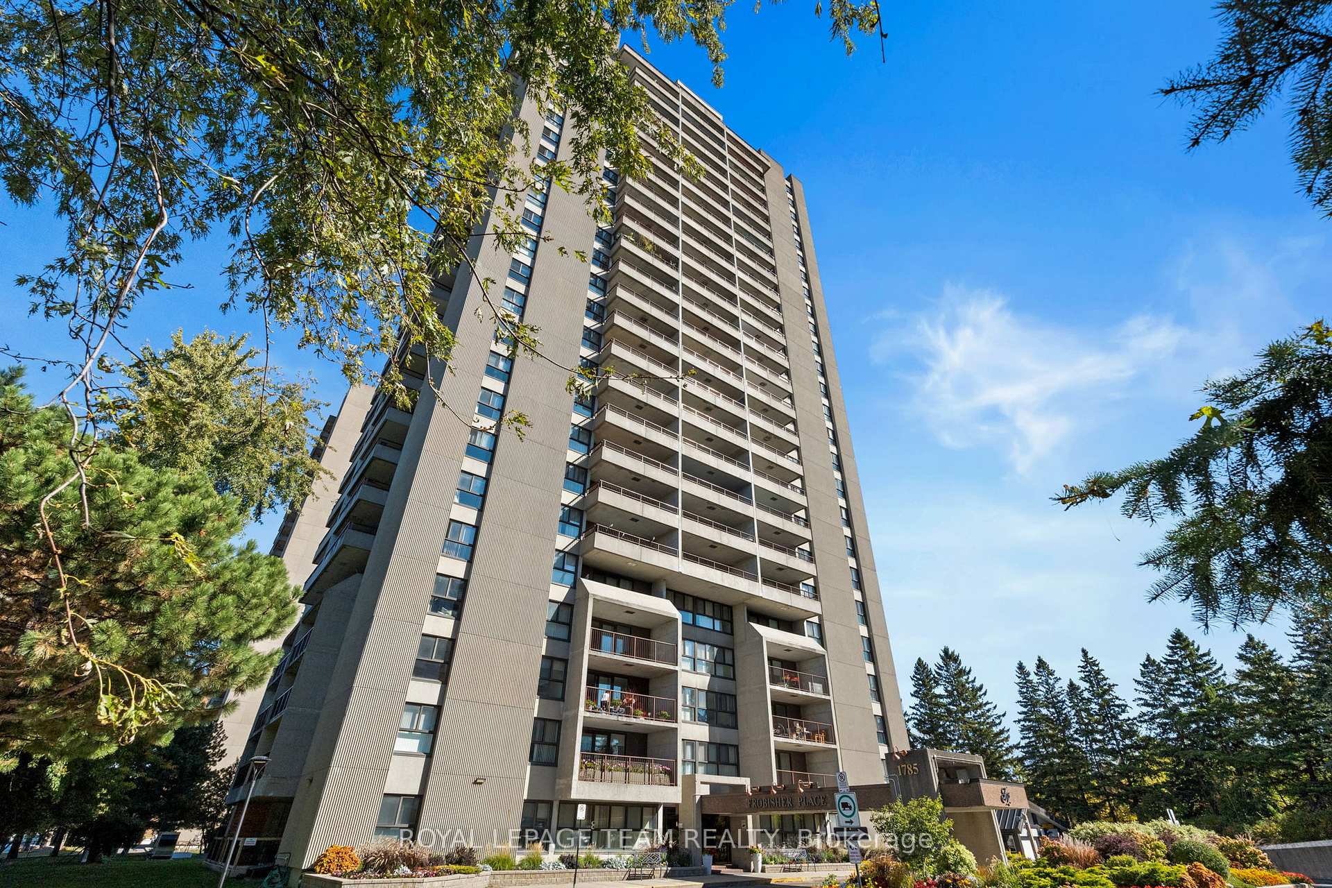 1707 - 1785 Frobisher Lane Ottawa Ontario Canada Sold residential Royal LePage Performance Realty, Brokerage *