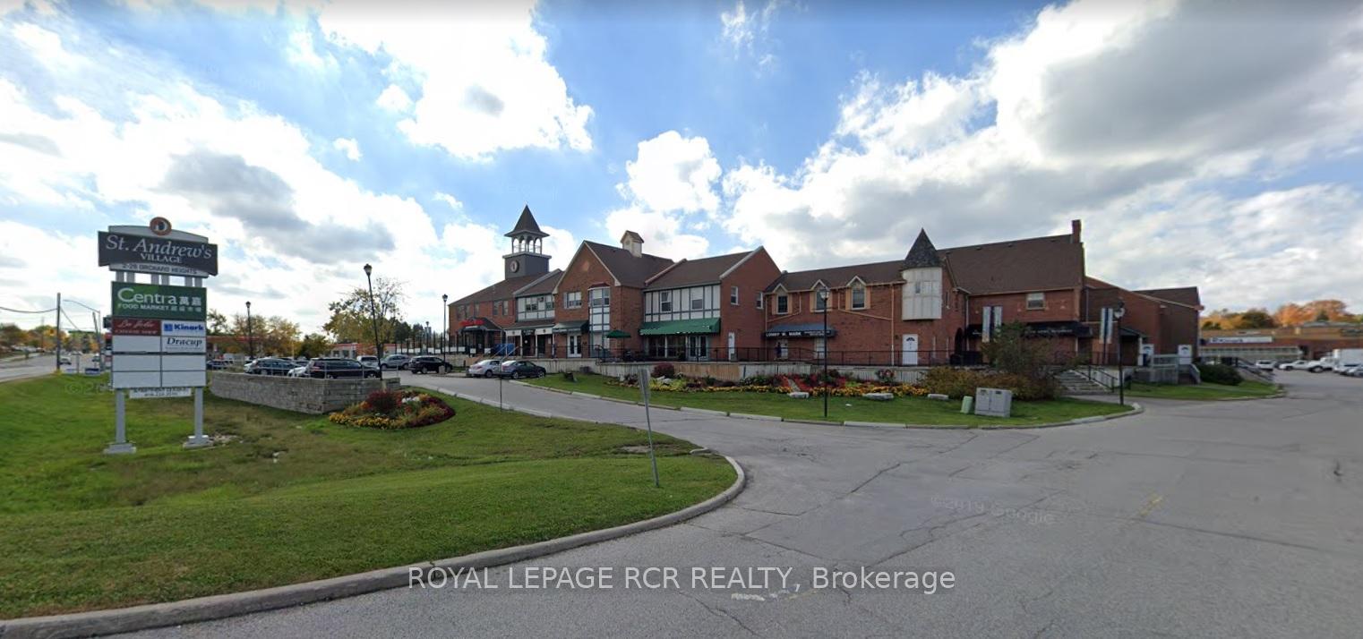 39 - 2 Orchard Heights Boulevard Aurora Ontario Canada Lease commercial Phil Queen Royal LePage RCR Realty, Brokerage *