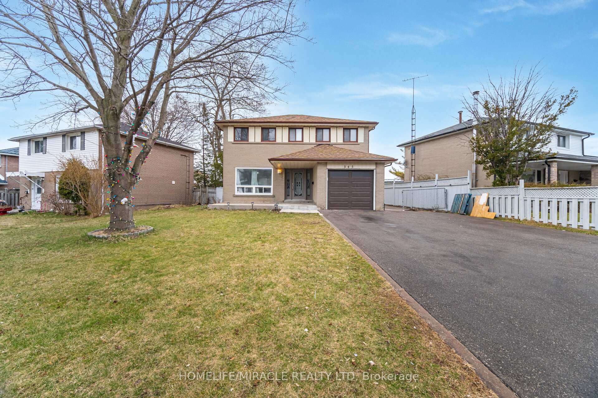 345 Silverstone Drive Toronto Ontario Canada Sale residential Shabnam Khan HomeLife/Miracle Realty Ltd., Brokerage *