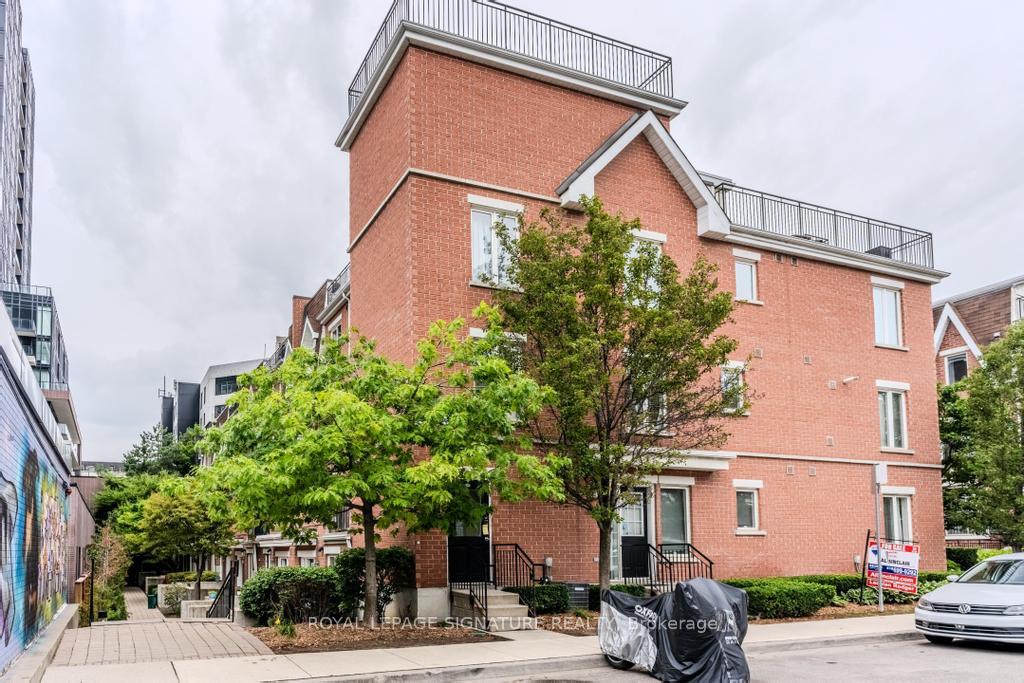 703 - 10 Laidlaw Street Toronto Ontario Canada Sale residential Welcome To Realtor Doctor RE/MAX Ultimate Realty Inc., Brokerage *