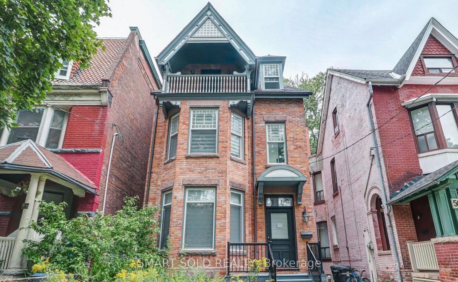 61 Brunswick Avenue Toronto Ontario Canada Sale residential Adele McGovern RE/MAX West Realty Inc., Brokerage *