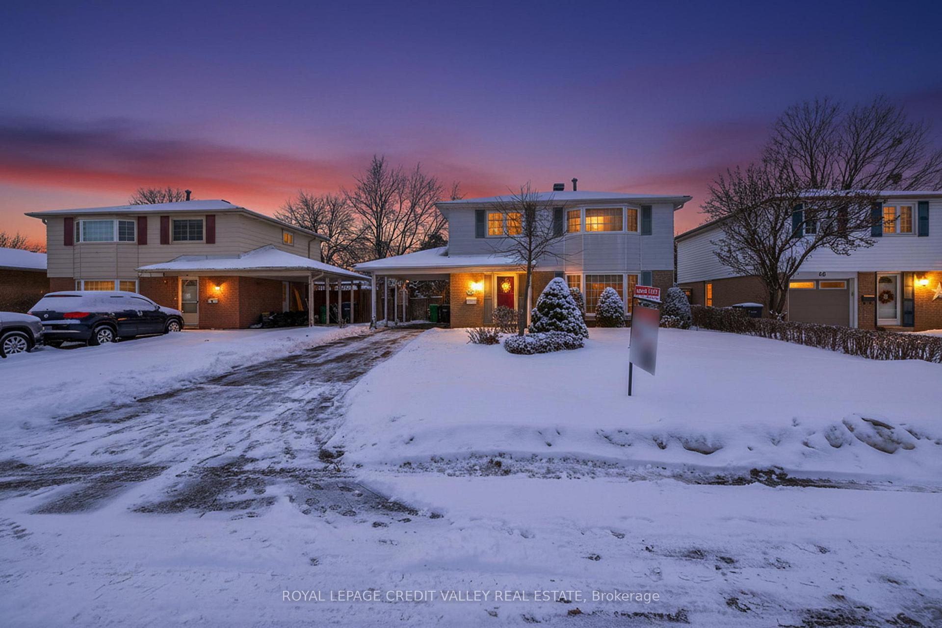 43 Benton Street Brampton Ontario Canada Sale residential Brian McLeod Royal LePage Credit Valley Real Estate, Brokerage*