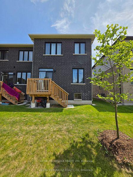 296 Okanagan Path Oshawa Ontario Canada Sale residential Kirpa Nanra HomeLife/Miracle Realty Ltd., Brokerage*