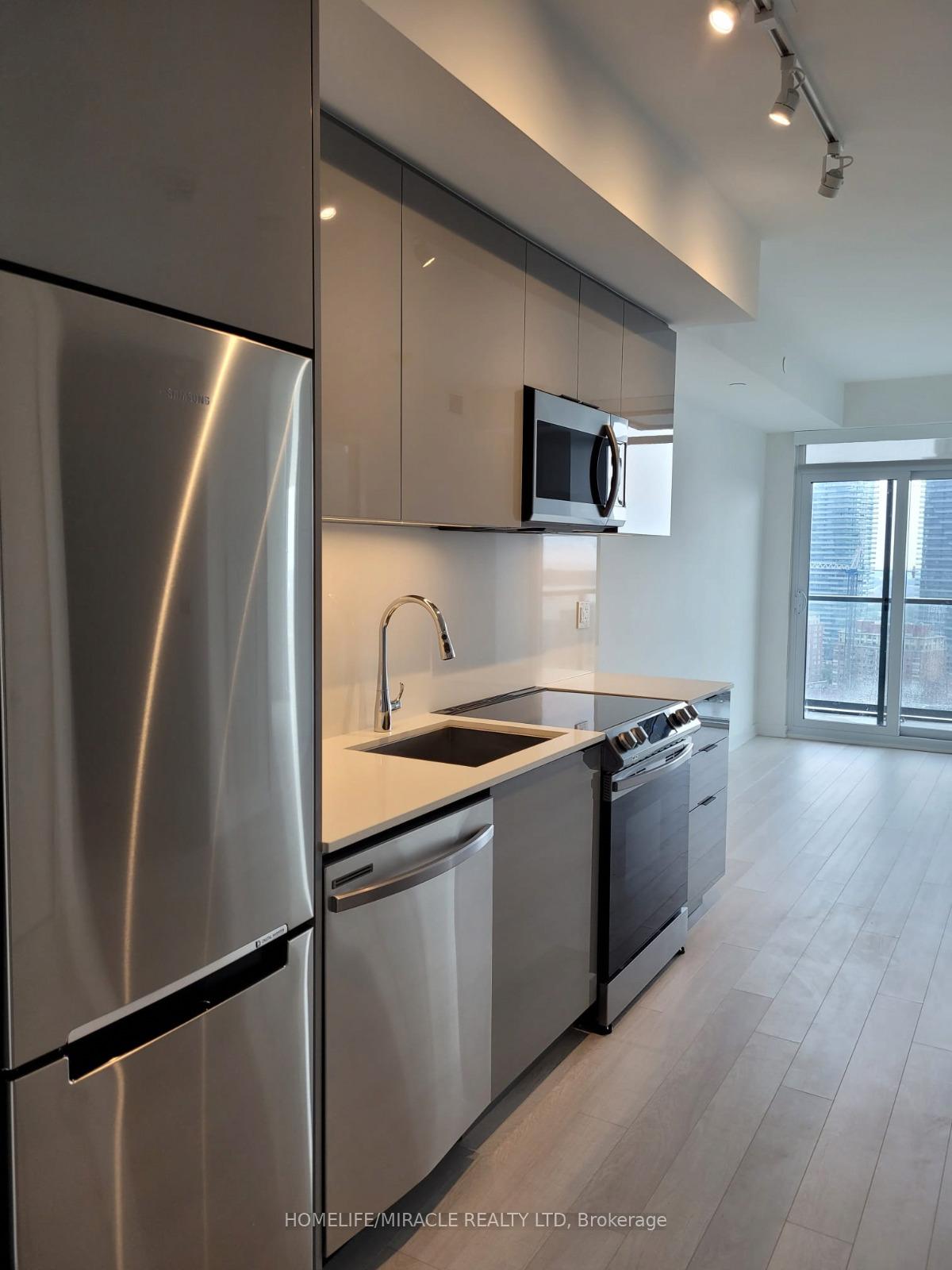 2005 - 48 Power Street Toronto Ontario Canada Rent residential Mohammad Hashmi HomeLife/Miracle Realty Ltd., Brokerage *