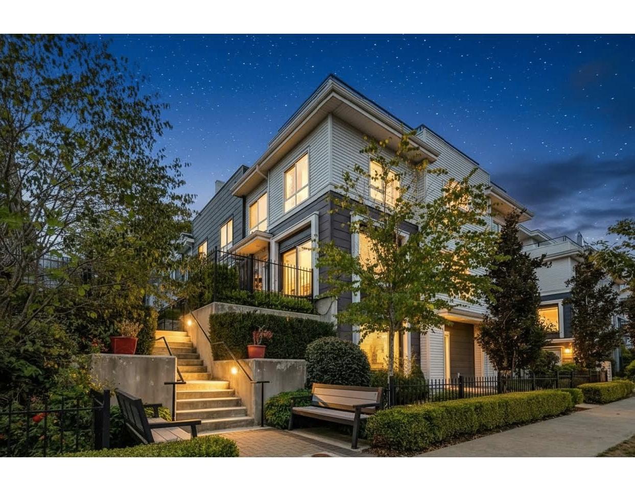 30 16337 23A AVENUE Surrey British Columbia Canada Sale residential Minh Ta Saba Realty Ltd
