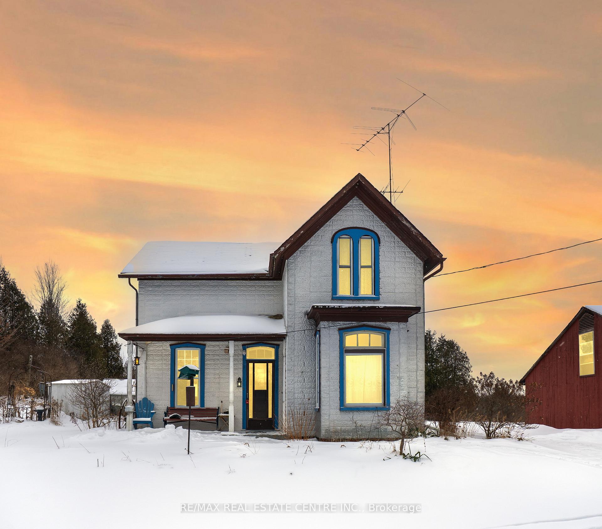 962 Concession 10 Road W Hamilton Ontario Canada Sale residential Vik Mehmi RE/MAX Real Estate Centre Inc., Brokerage *