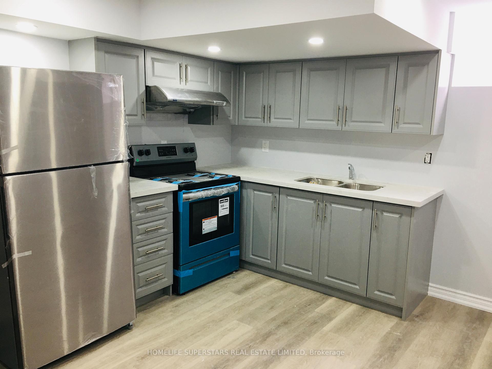 31 Daden Oaks Drive Brampton Ontario Canada Rent residential Ashok Chauhan HomeLife Superstars Real Estate Ltd., Brokerage*