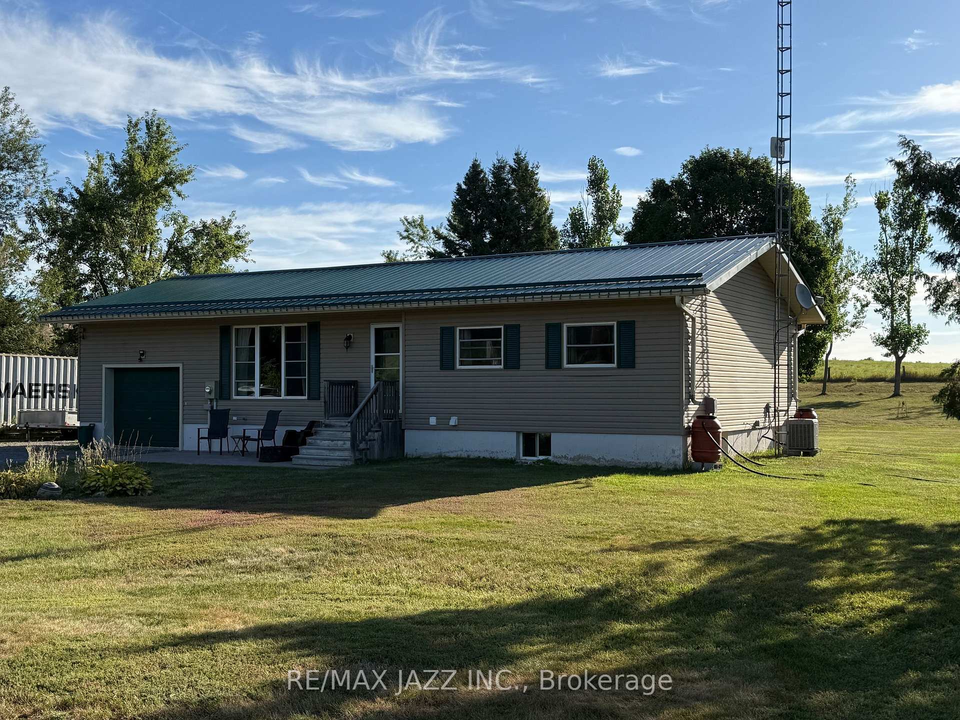 1967 Comstock Line Asphodel-Norwood Ontario Canada Sale residential Sheila Zanussi RE/MAX Jazz Inc., Brokerage *